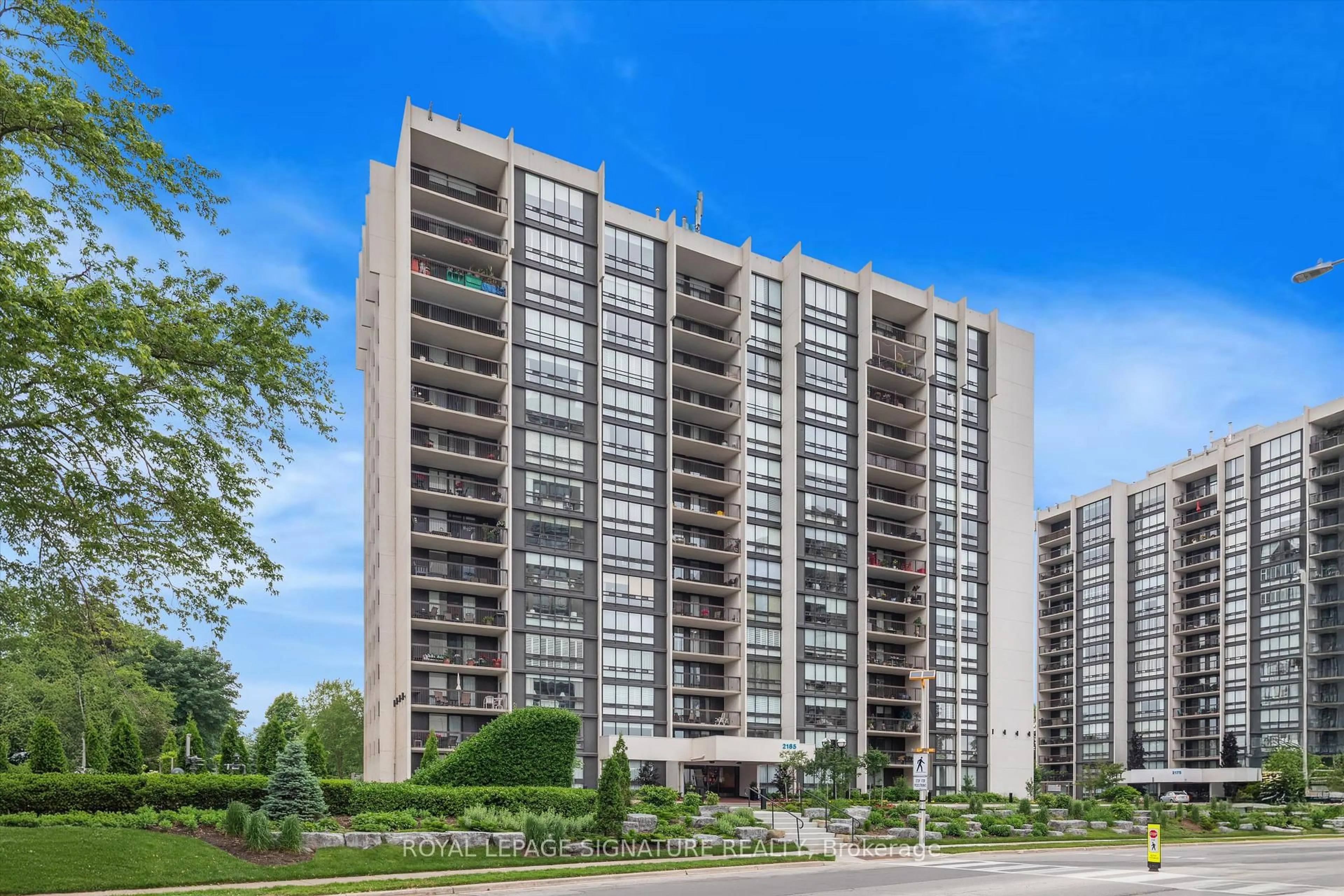 Unknown for 2185 Marine Dr #604, Oakville Ontario L6L 5L6