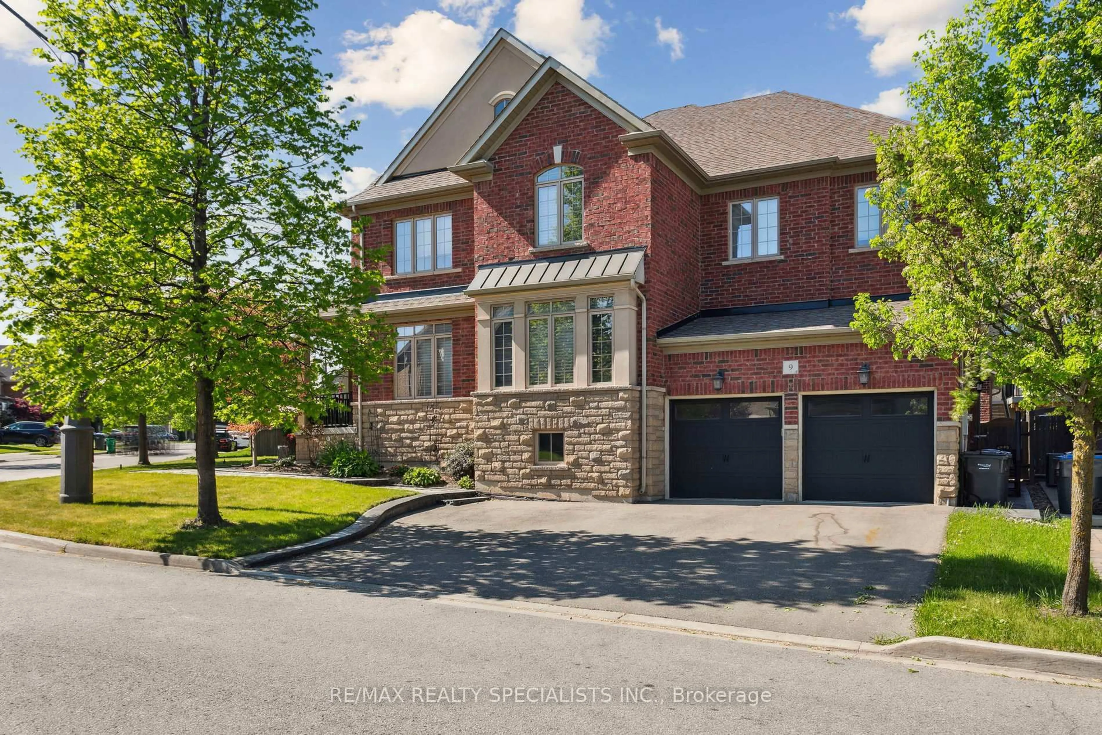Home with brick exterior material, street for 9 Flanders Rd, Brampton Ontario L6X 0W3