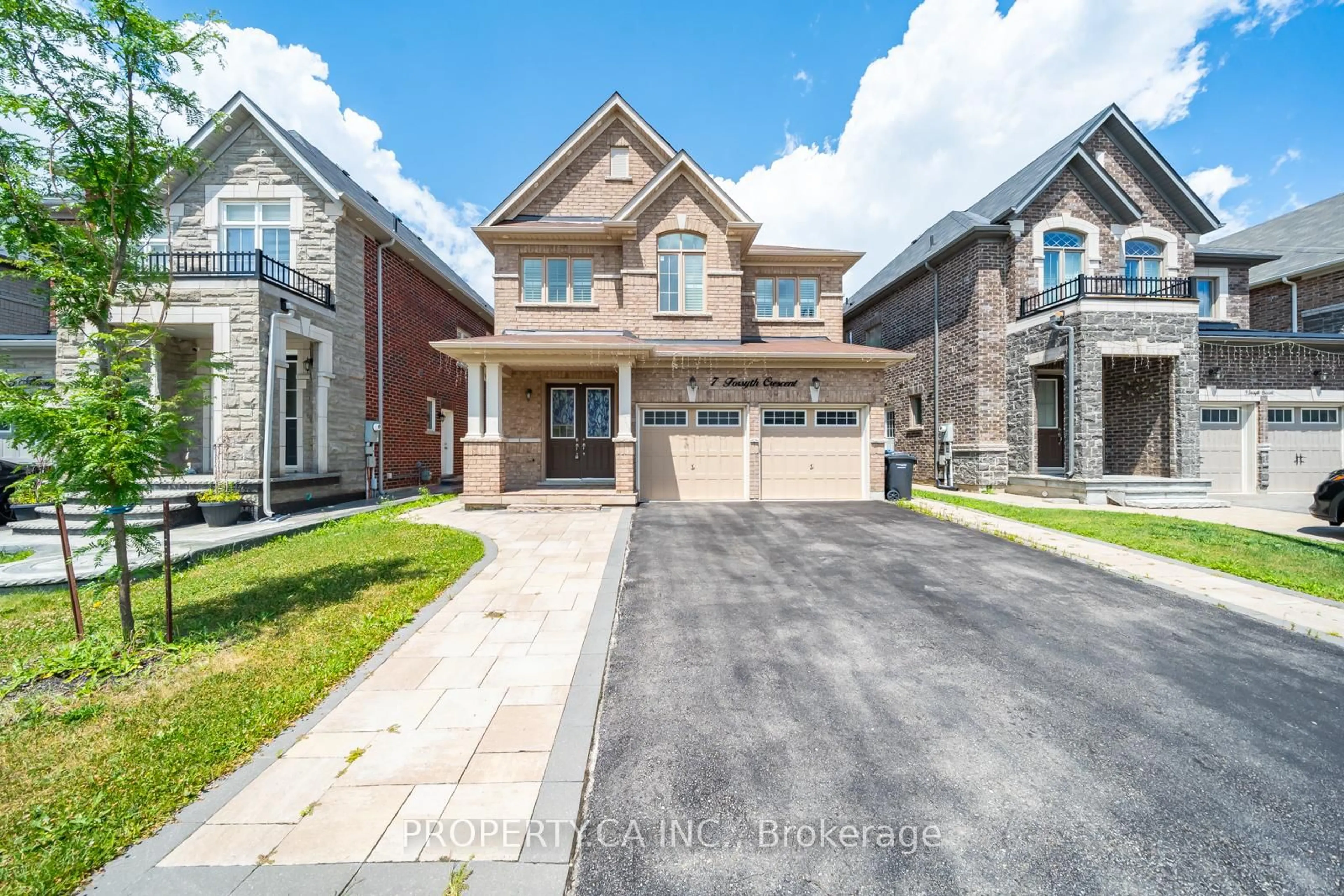 Home with brick exterior material, street for 7 Forsyth Cres, Brampton Ontario L6X 5N2