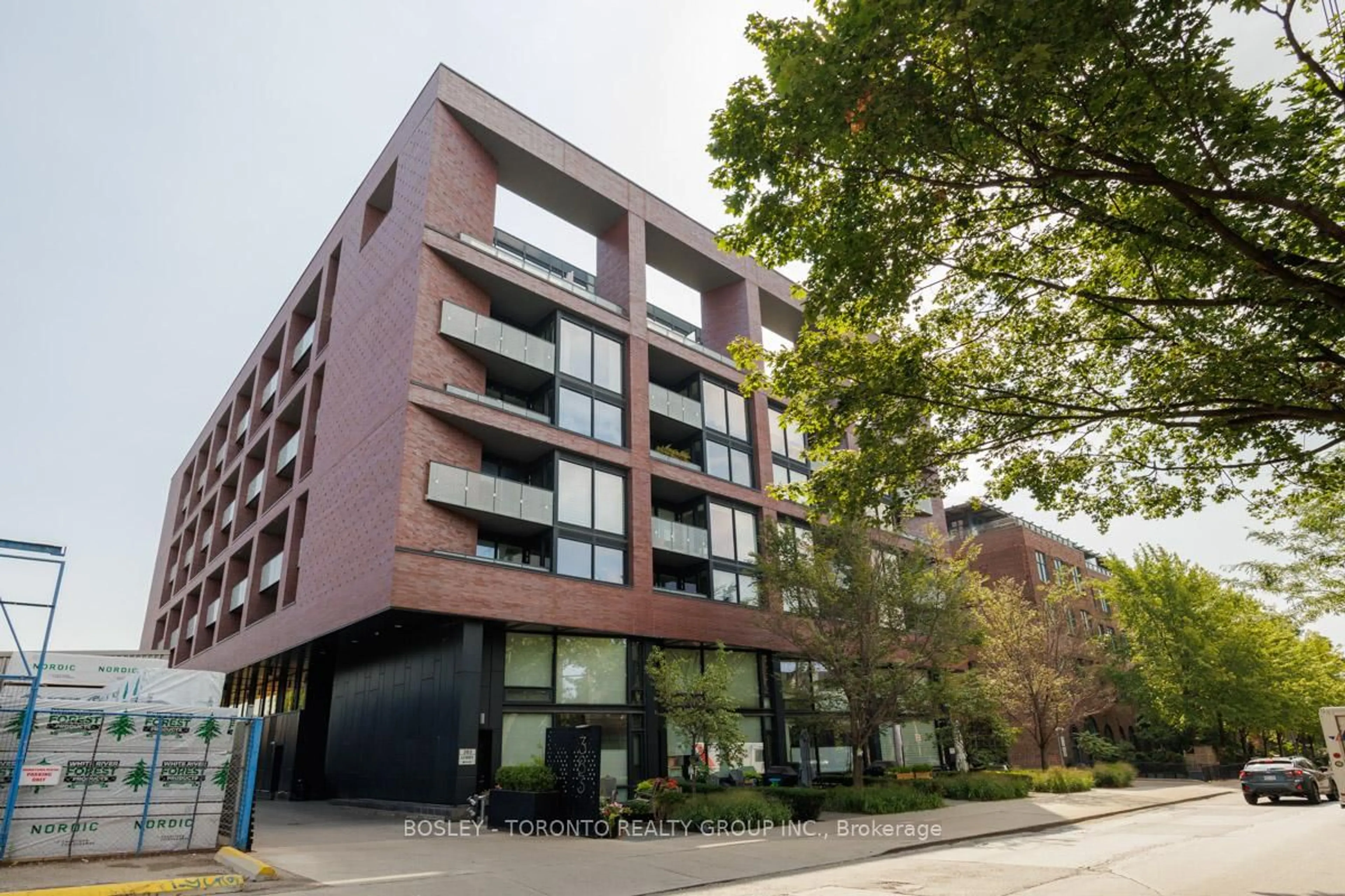 Unknown for 383 Sorauren Ave #308, Toronto Ontario M6R 2G5