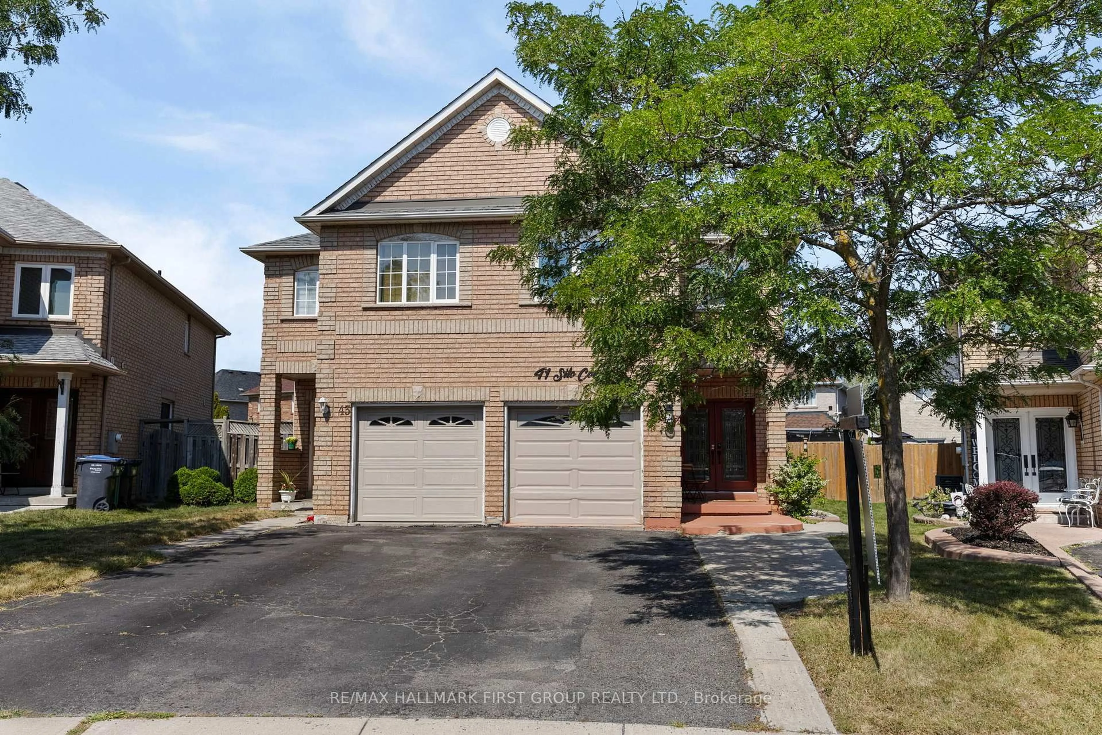 Home with brick exterior material, street for 41 Silo Crt, Brampton Ontario L6X 4S5