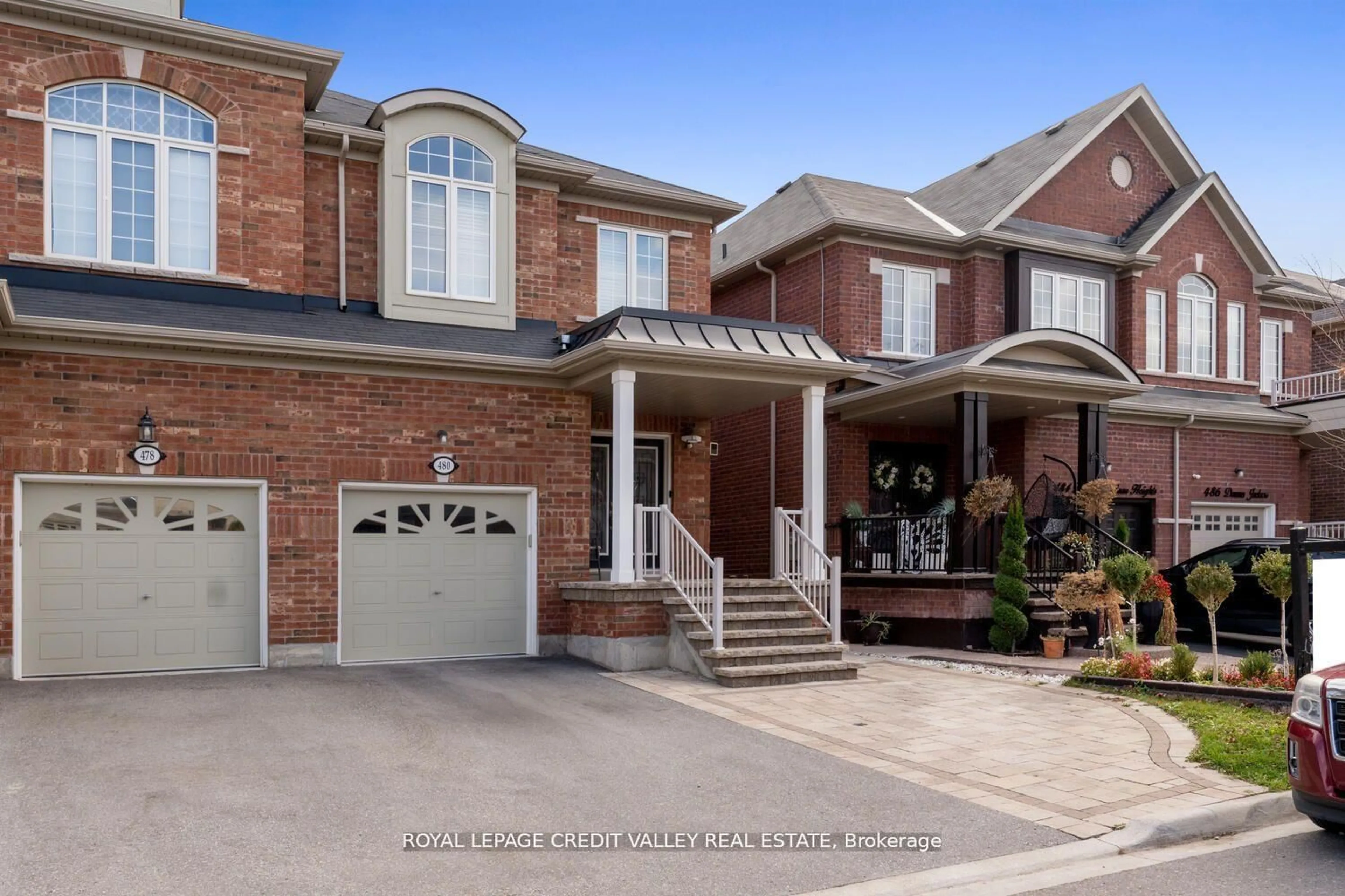 Home with brick exterior material, street for 480 Downes Jackson Hts, Milton Ontario L9T 8W1