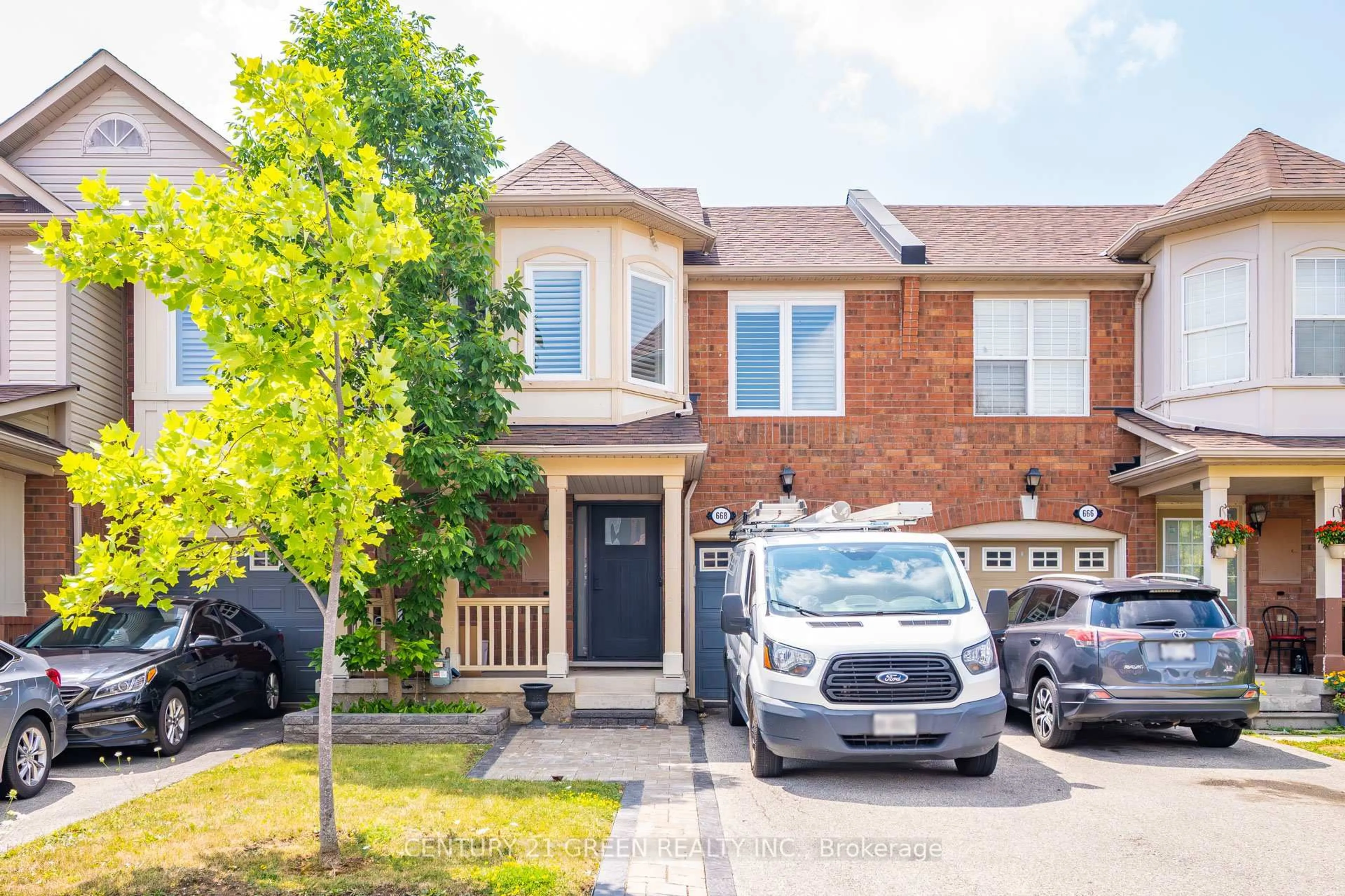 Home with brick exterior material, street for 668 Porter Way, Milton Ontario L9T 5W5