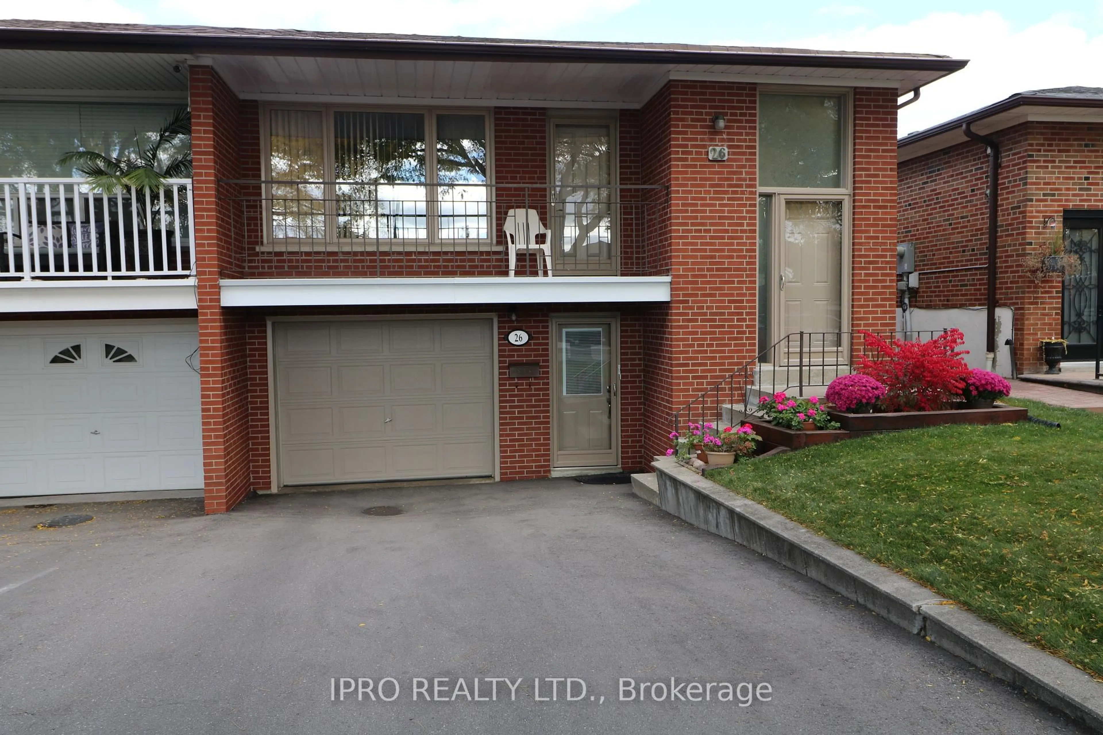 Unknown for 26 Starview Dr, Toronto Ontario M9M 1K8