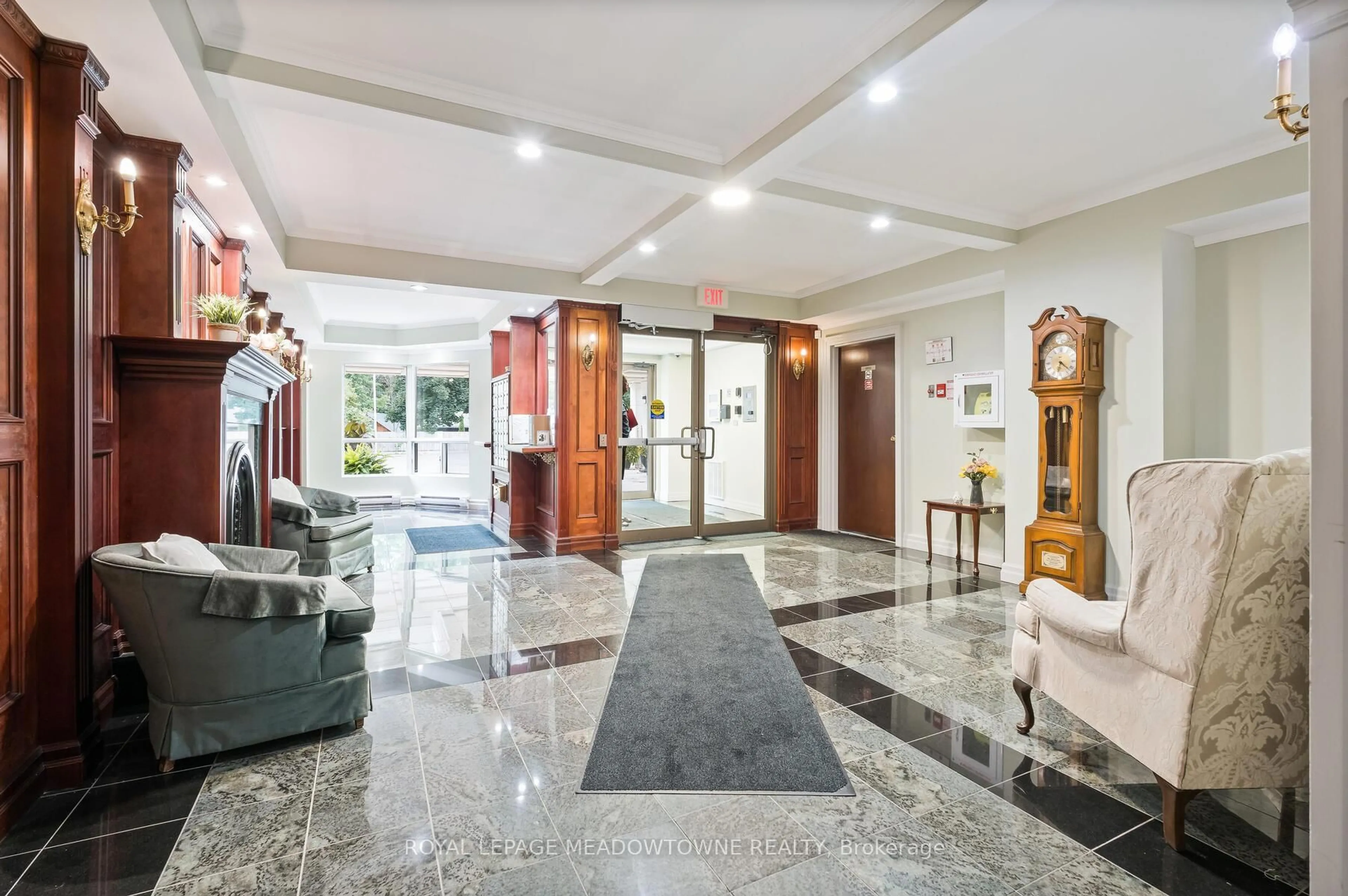 Lobby for 24 Chapel St #104, Halton Hills Ontario L7G 6A7