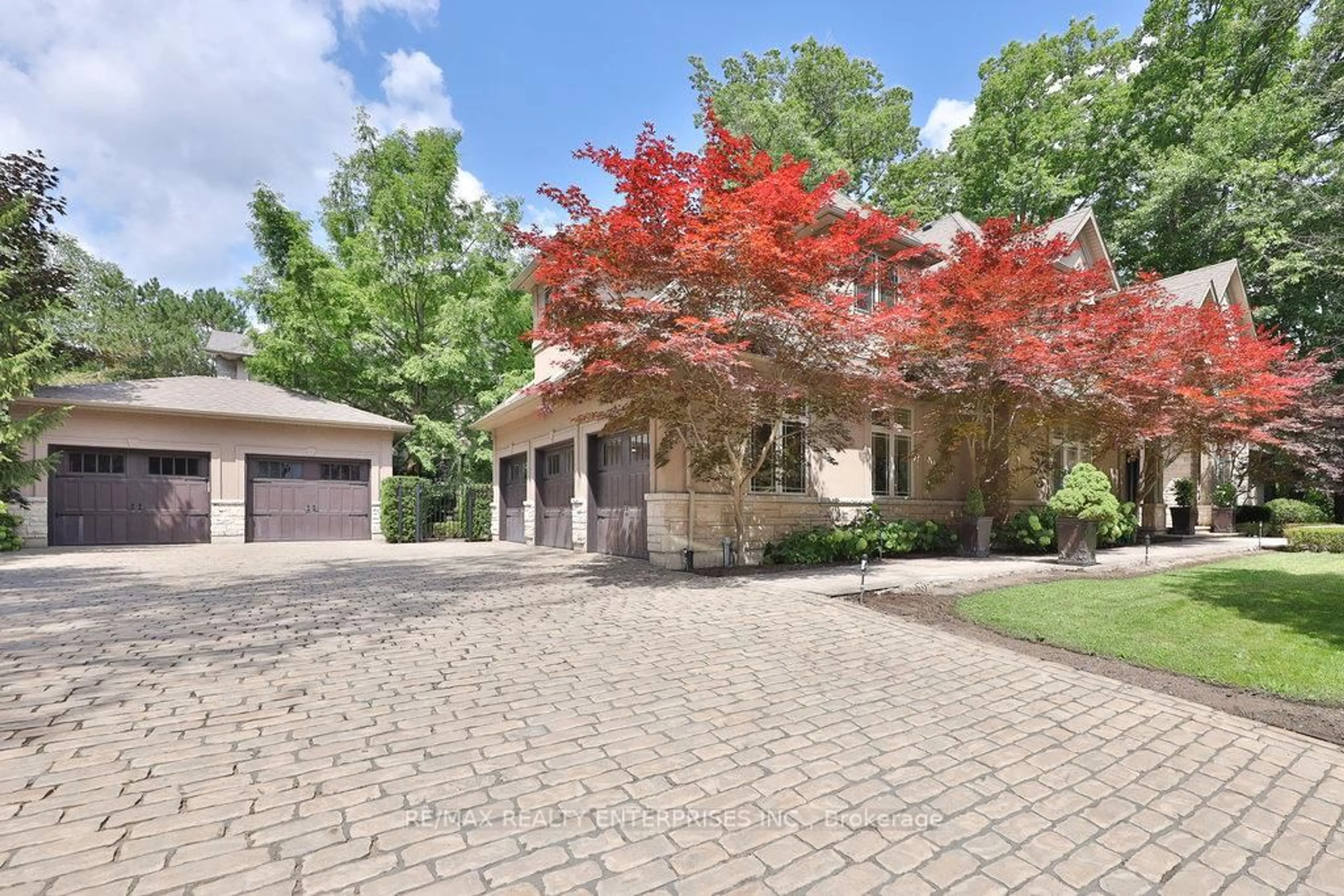 Home with brick exterior material, street for 5047 Lakeshore Rd, Burlington Ontario L7L 1B7