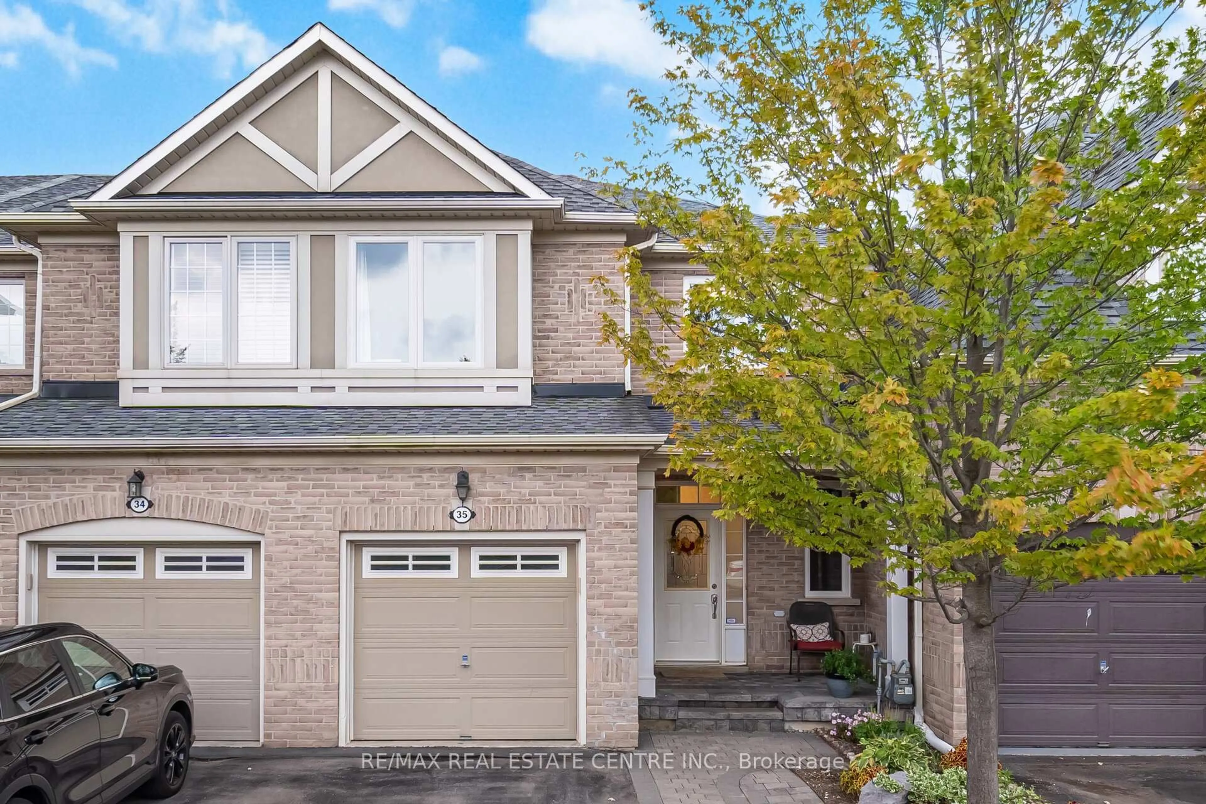 Unknown for 2295 Rochester Circ #35, Oakville Ontario L6M 5C8