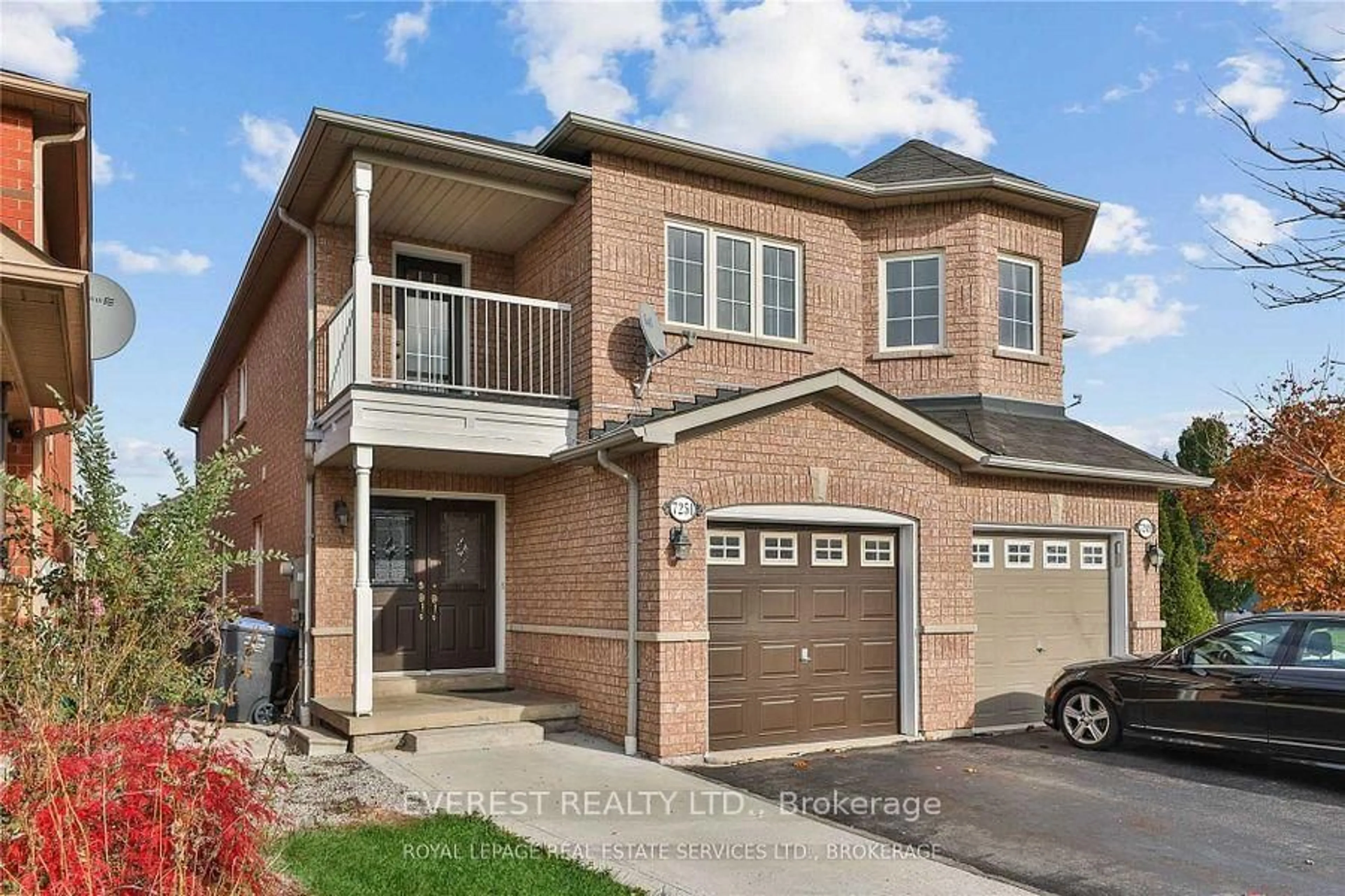 Home with brick exterior material, street for 7251 Gagliano Dr, Mississauga Ontario L5W 1X4