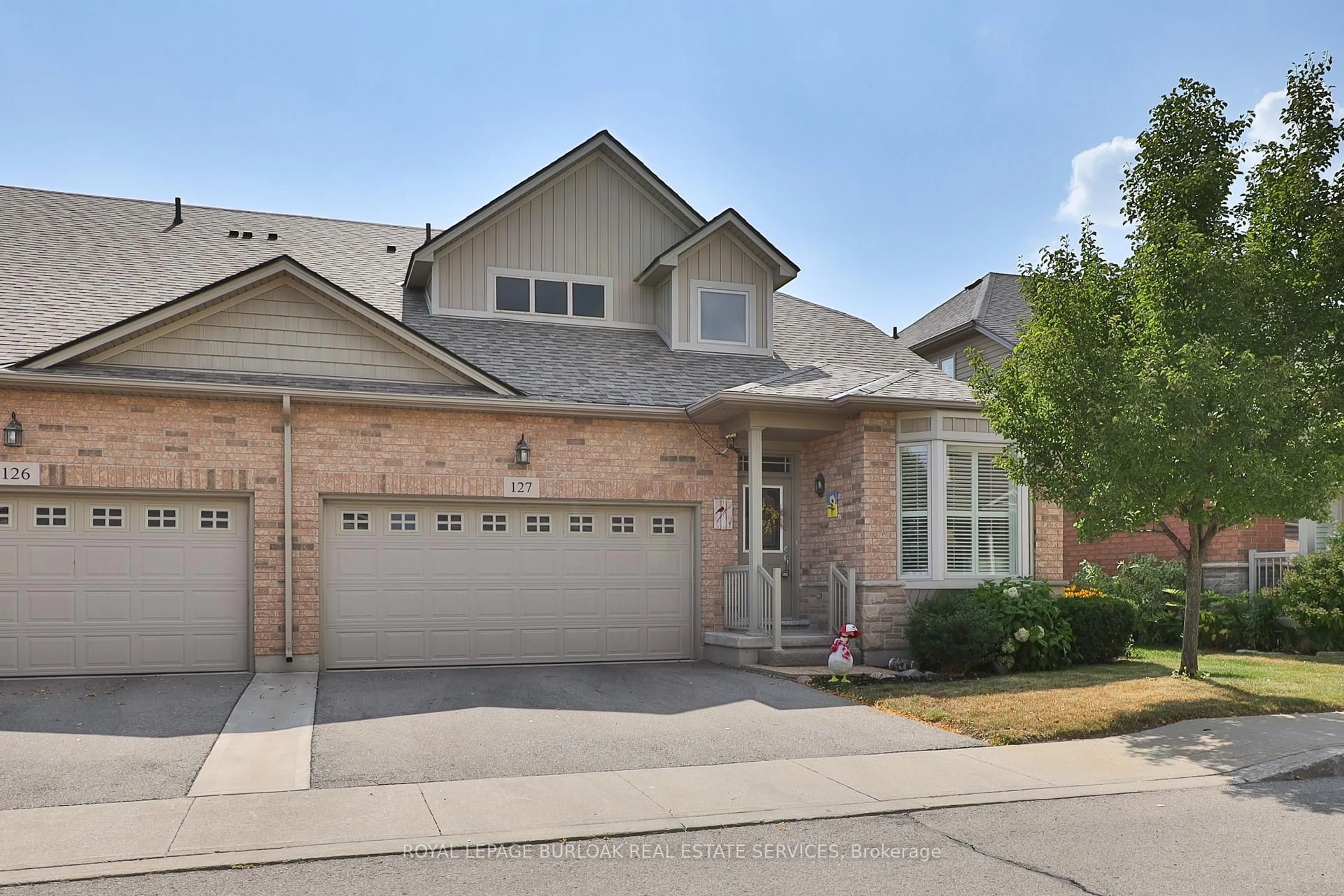 Home with brick exterior material, street for 2125 Itabashi Way #127, Burlington Ontario L7M 0A1