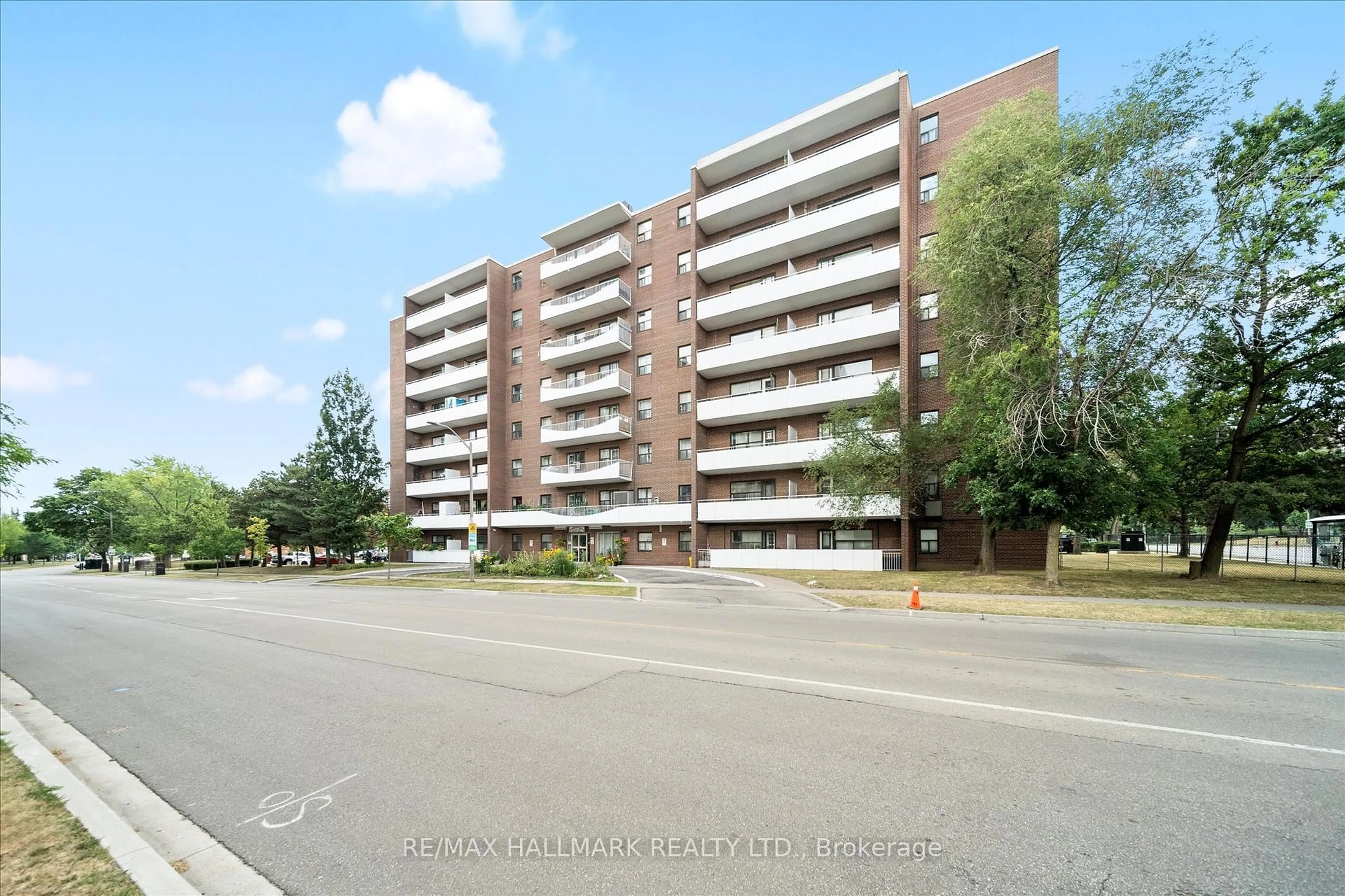 Unknown for 3320 Fieldgate Dr #404, Mississauga Ontario L4X 2J2