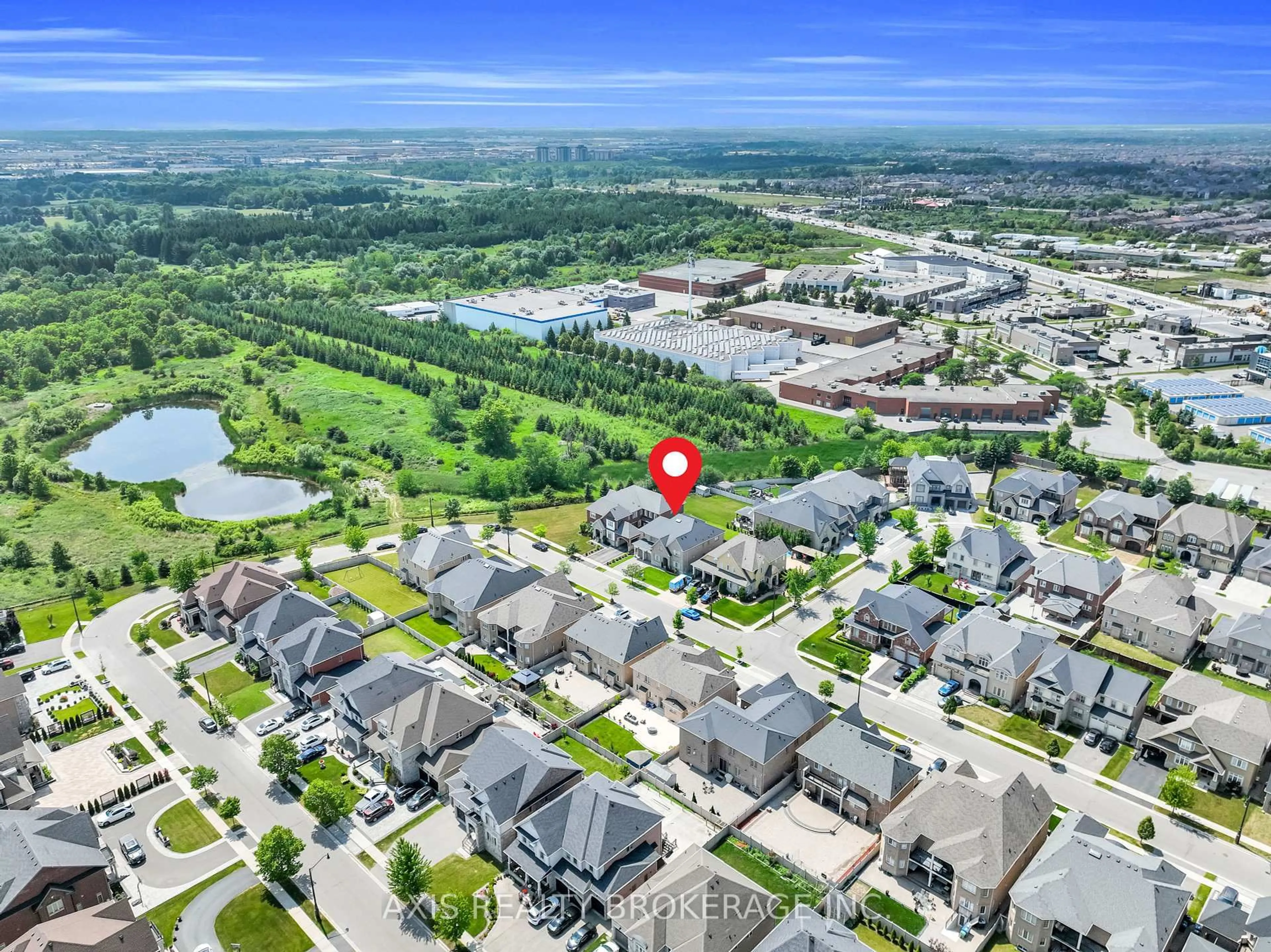 A pic from outside/outdoor area/front of a property/back of a property/a pic from drone, water/lake/river/ocean view for 48 Kelways Circ, Brampton Ontario L6T 0G5
