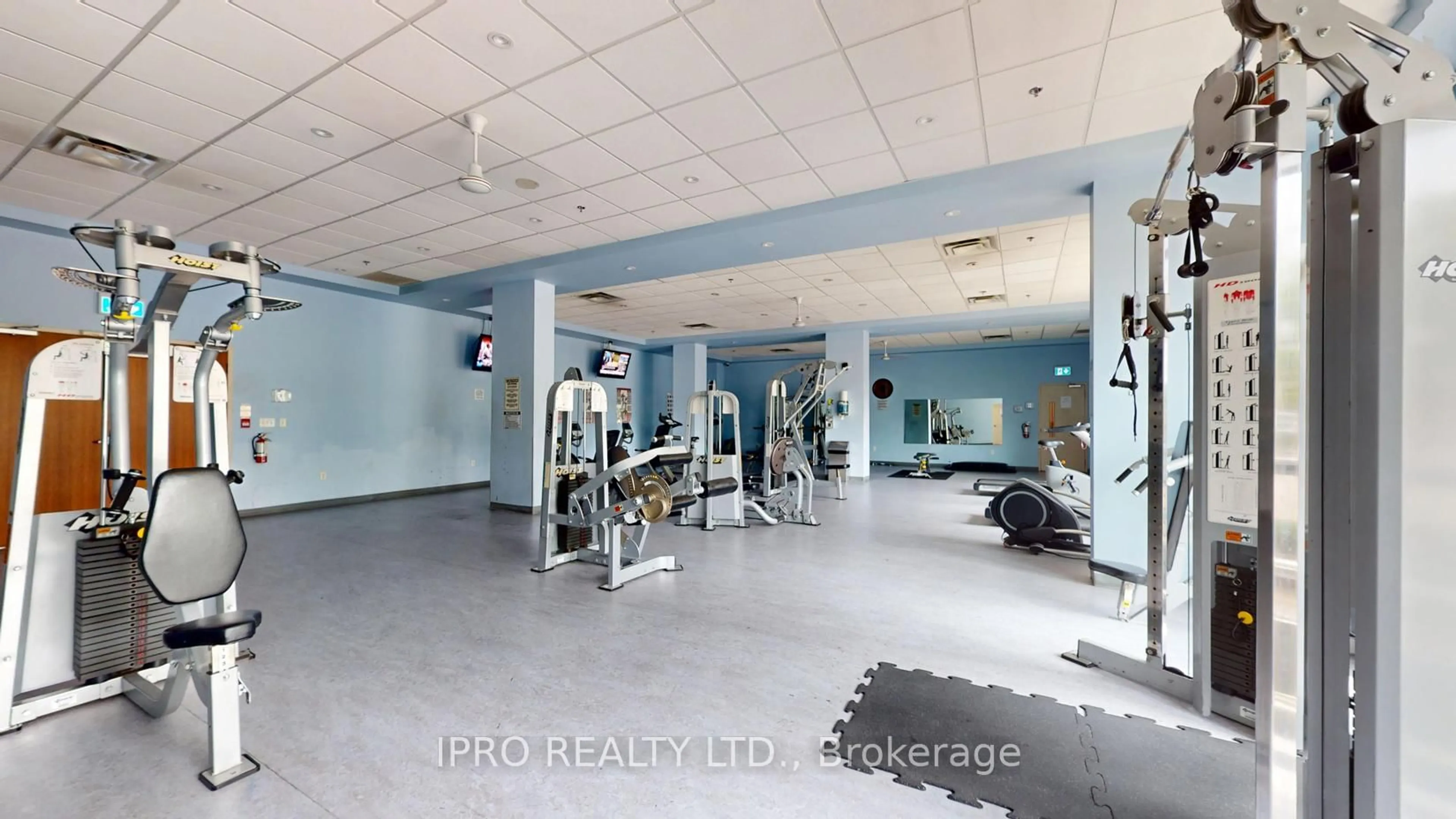 Gym or fitness room for 215 Queen St #509, Brampton Ontario L6Y 1M6