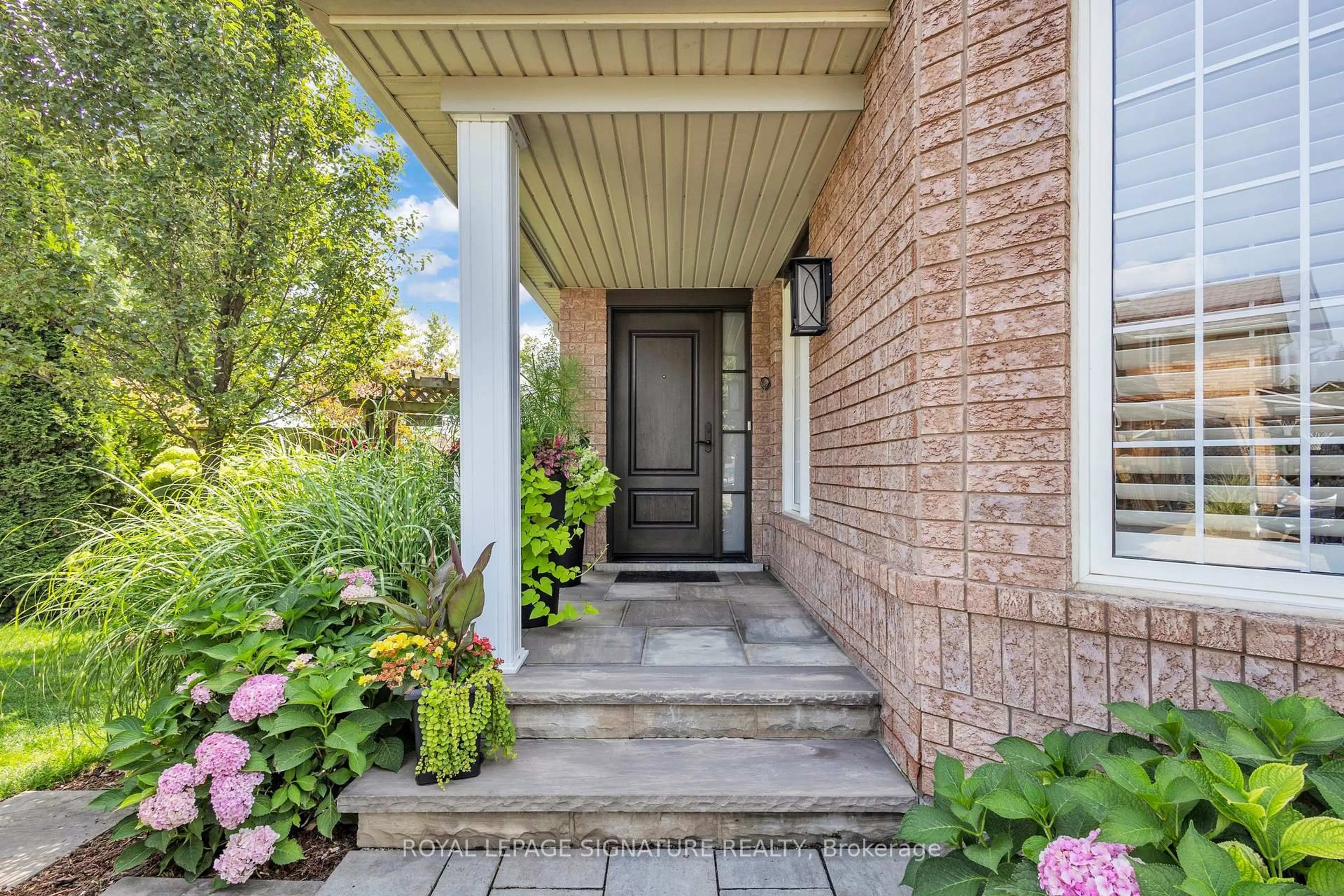 Unknown for 3986 Pondview Way, Mississauga Ontario L5N 8J8