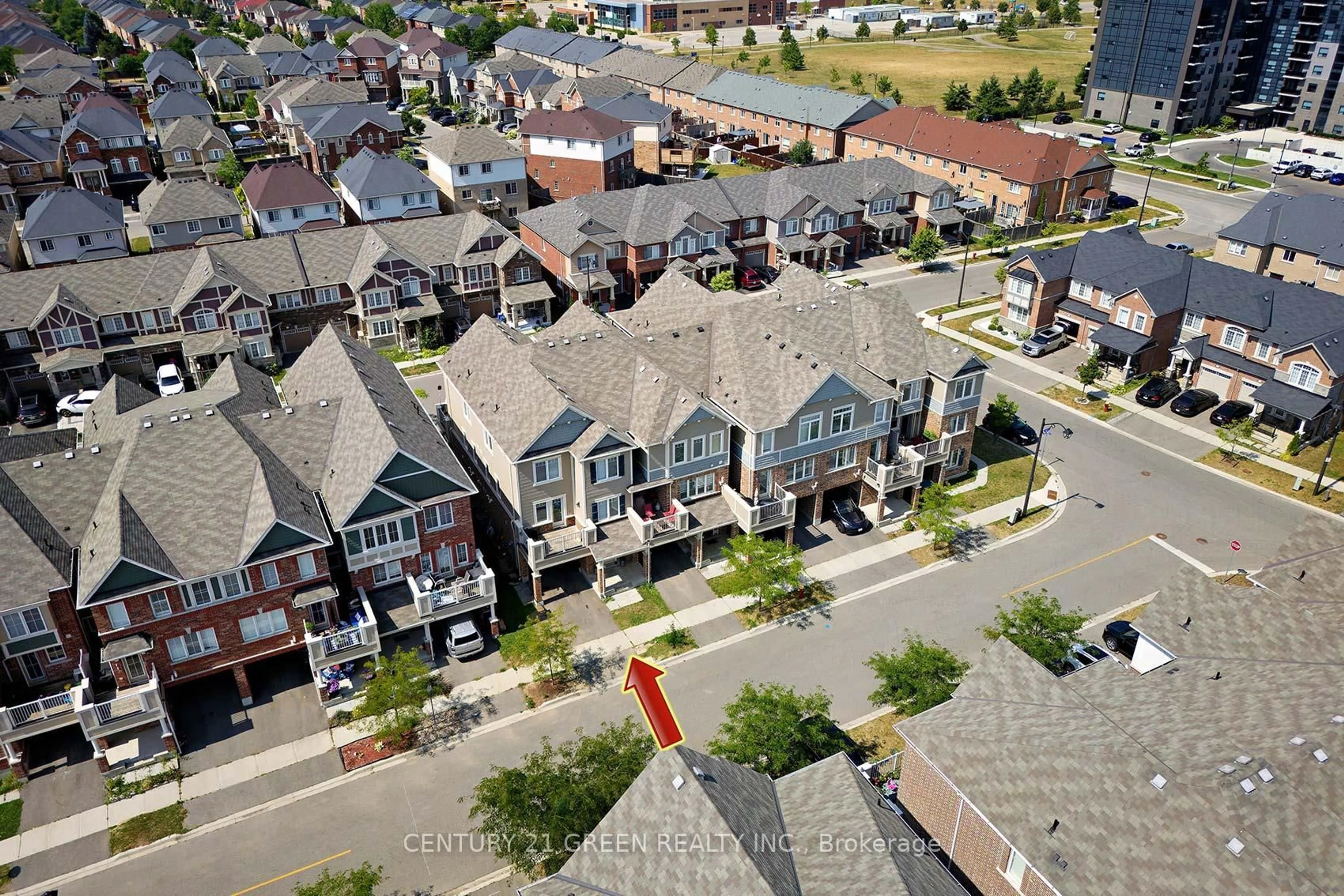 A pic from outside/outdoor area/front of a property/back of a property/a pic from drone, street for 526 Allport Gate, Milton Ontario L9T 9J2