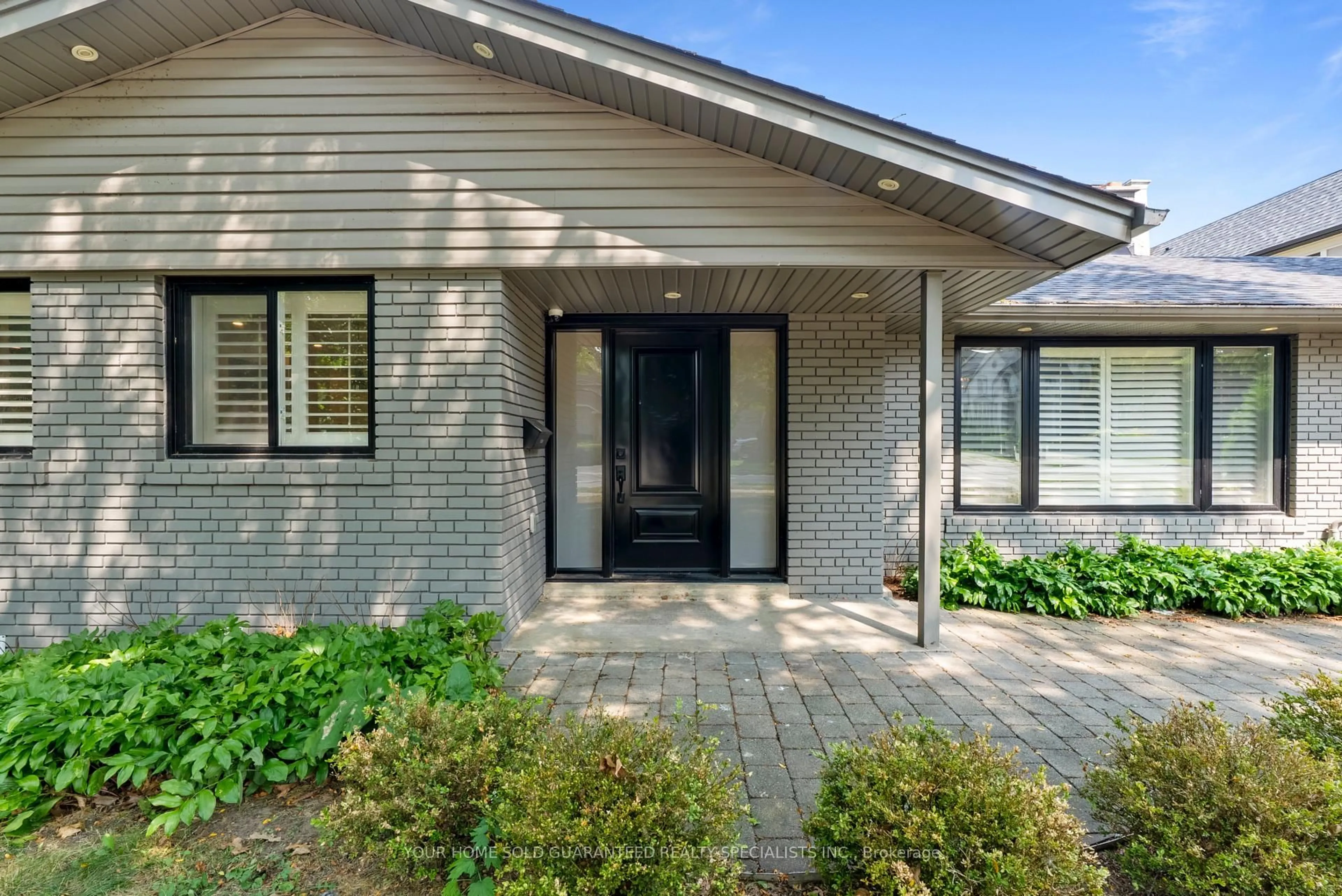 Home with brick exterior material, street for 1235 Indian Rd, Mississauga Ontario L5H 1R8