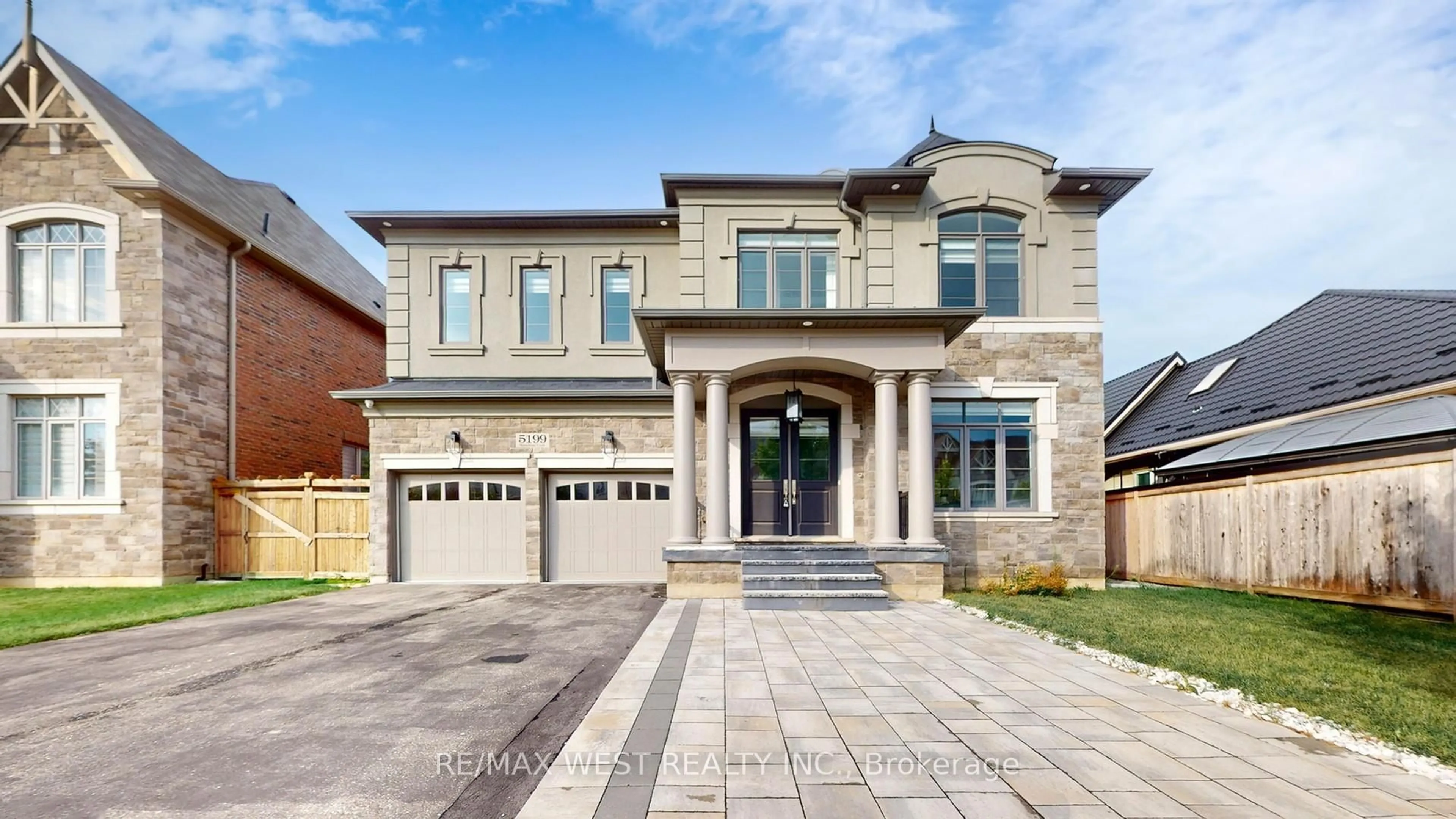 Home with brick exterior material, street for 5199 Symphony Crt, Mississauga Ontario L5M 2M9
