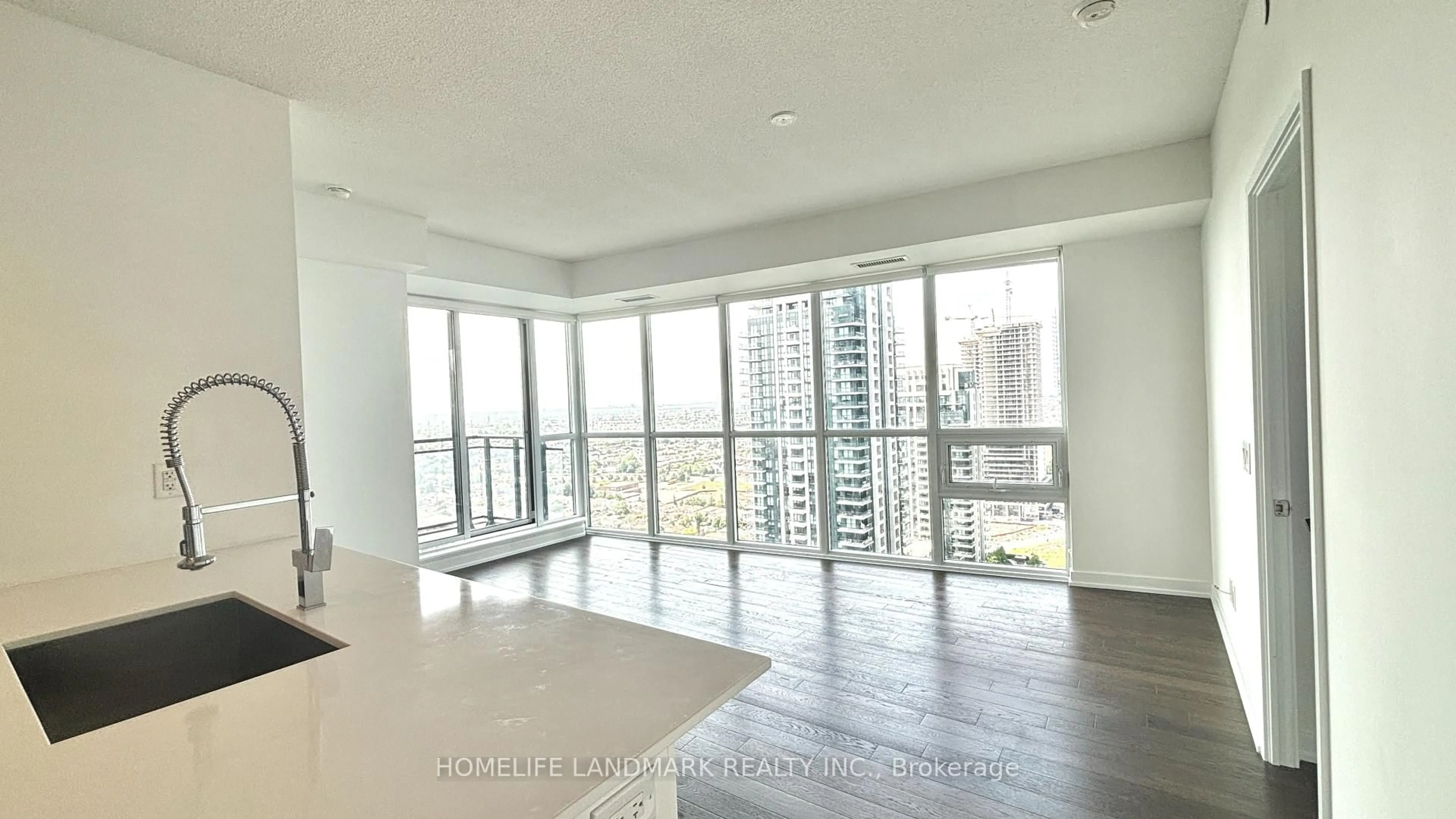 A pic of a room for 4011 Brickstone Mews #2502, Mississauga Ontario L5B 0J7