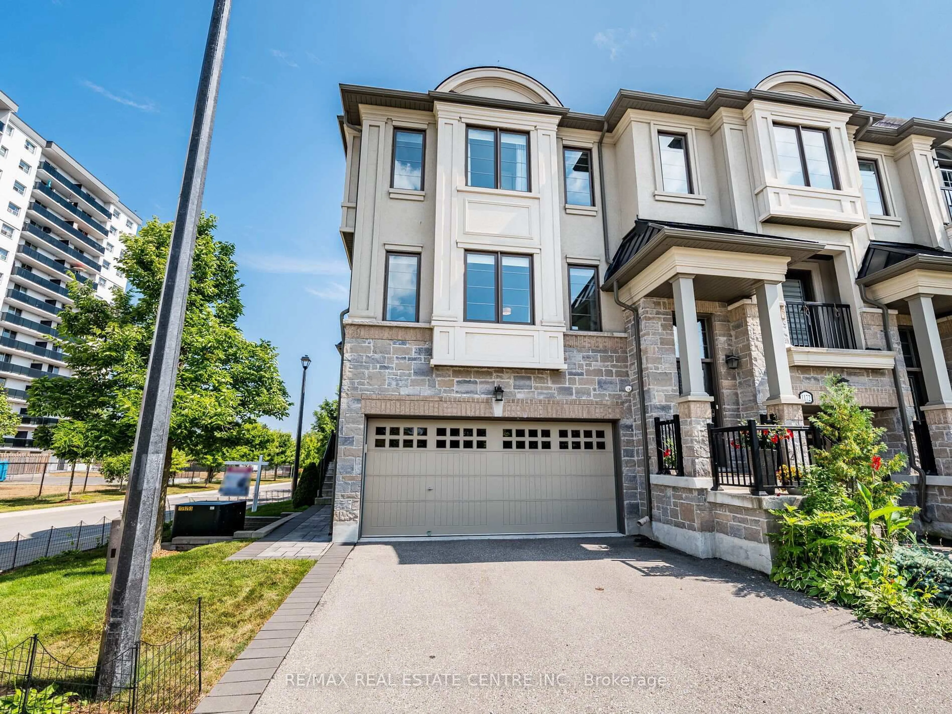 Home with brick exterior material, street for 1170 Beachcomber Rd, Mississauga Ontario L5G 4N3