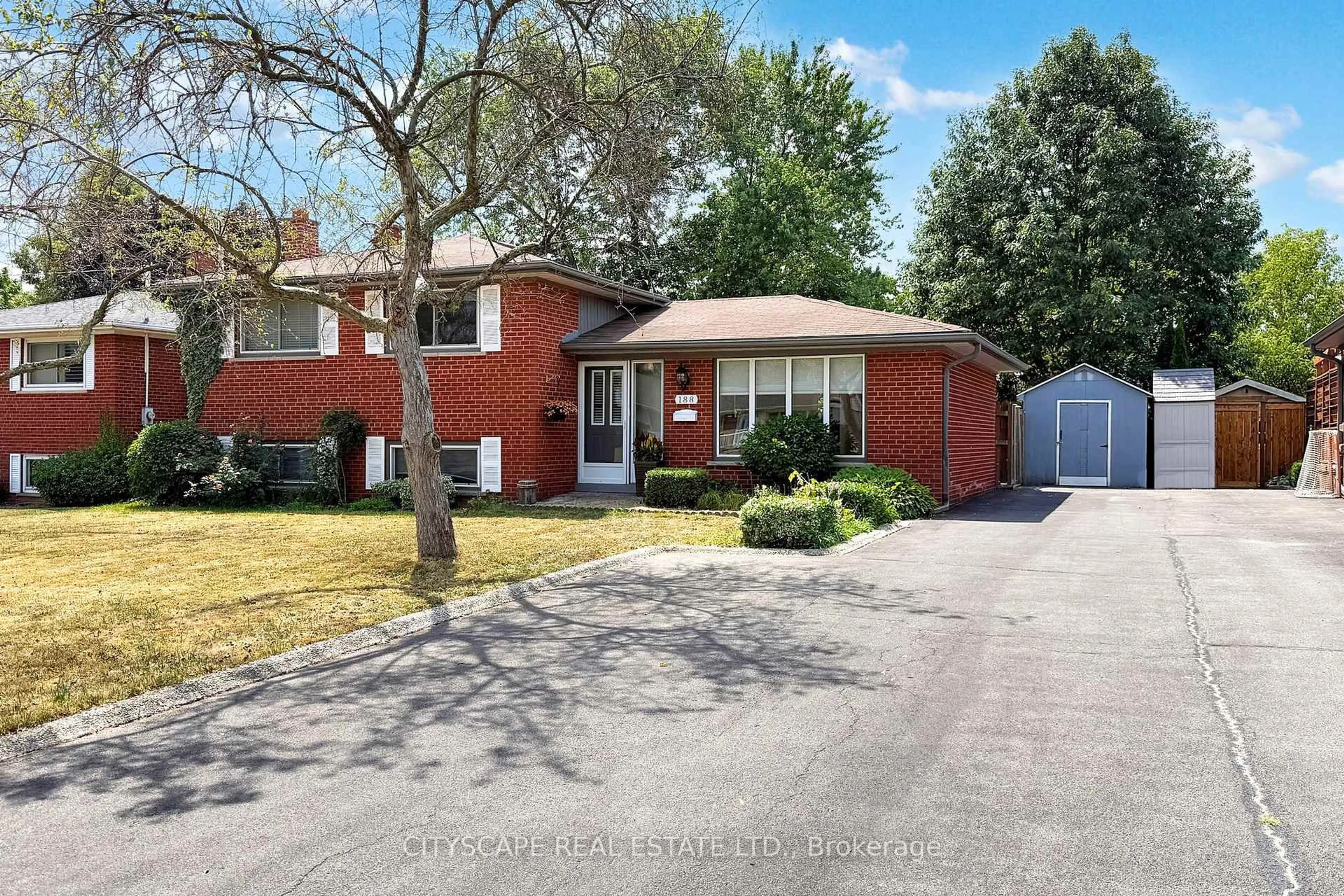 Home with brick exterior material, street for 188 Foxbar Rd, Burlington Ontario L7L 2Z9