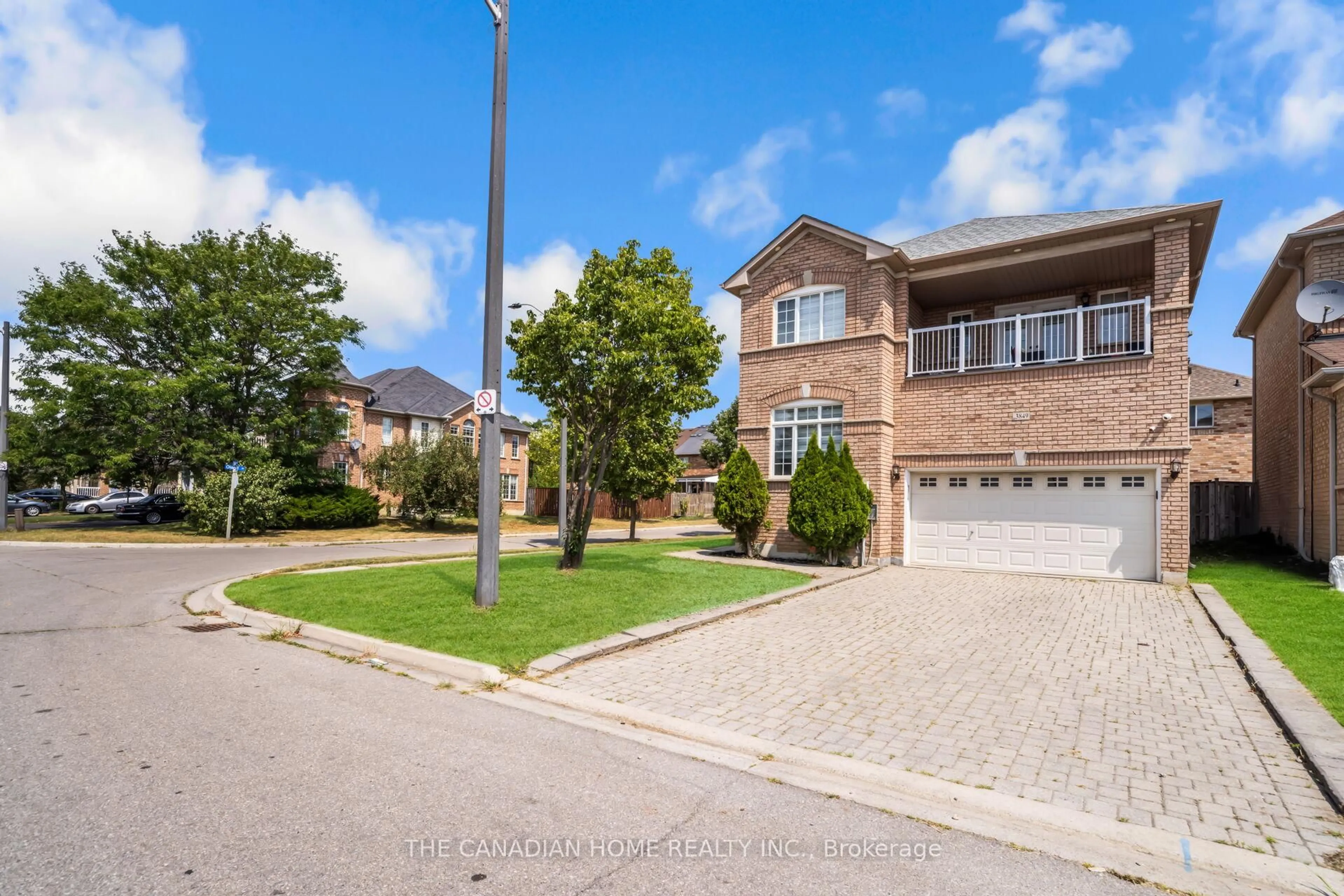 Home with brick exterior material, street for 3849 Talias Cres, Mississauga Ontario L5M 6L6