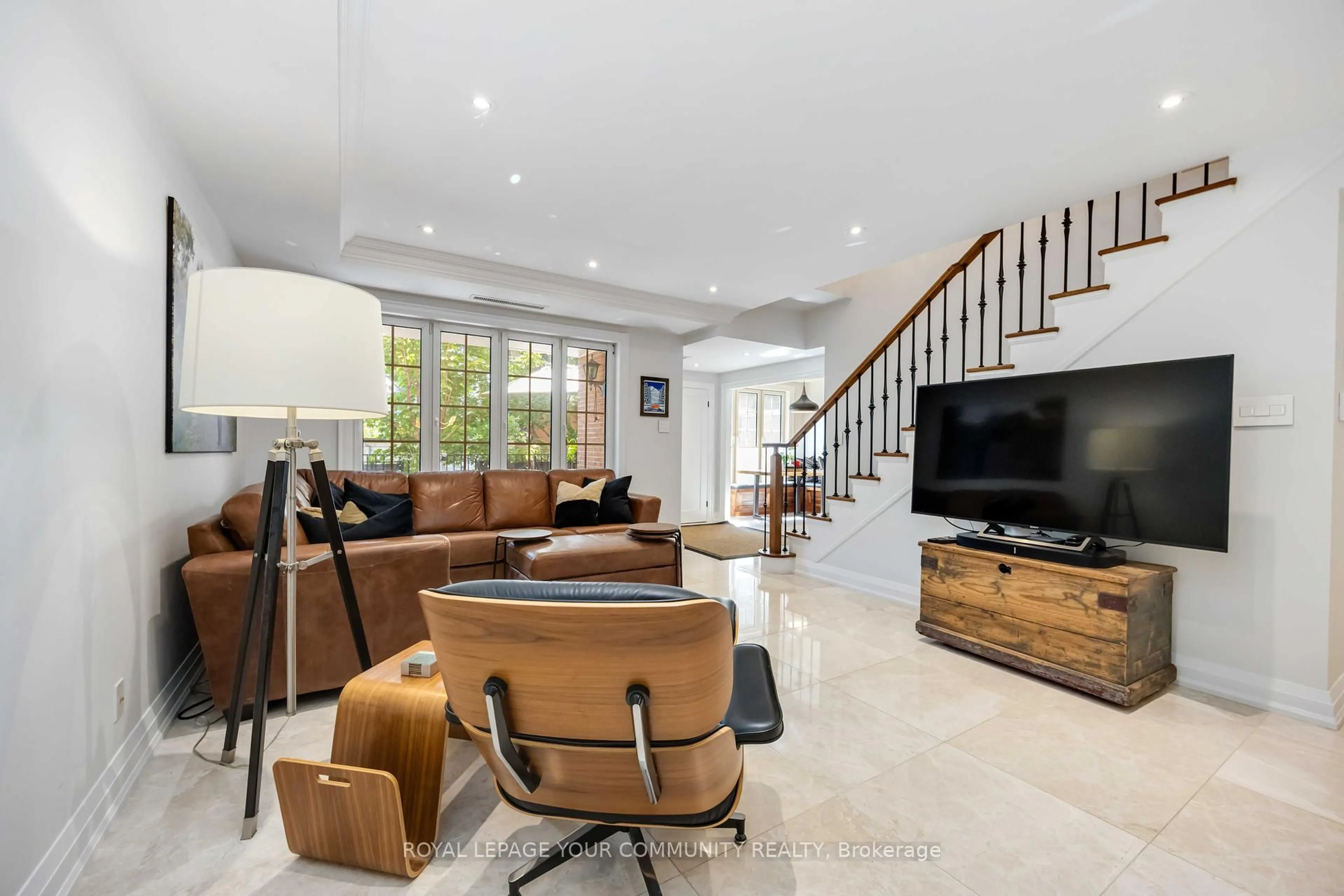 Unknown for 2289 Lake Shore Blvd #126, Toronto Ontario M8V 3Y2