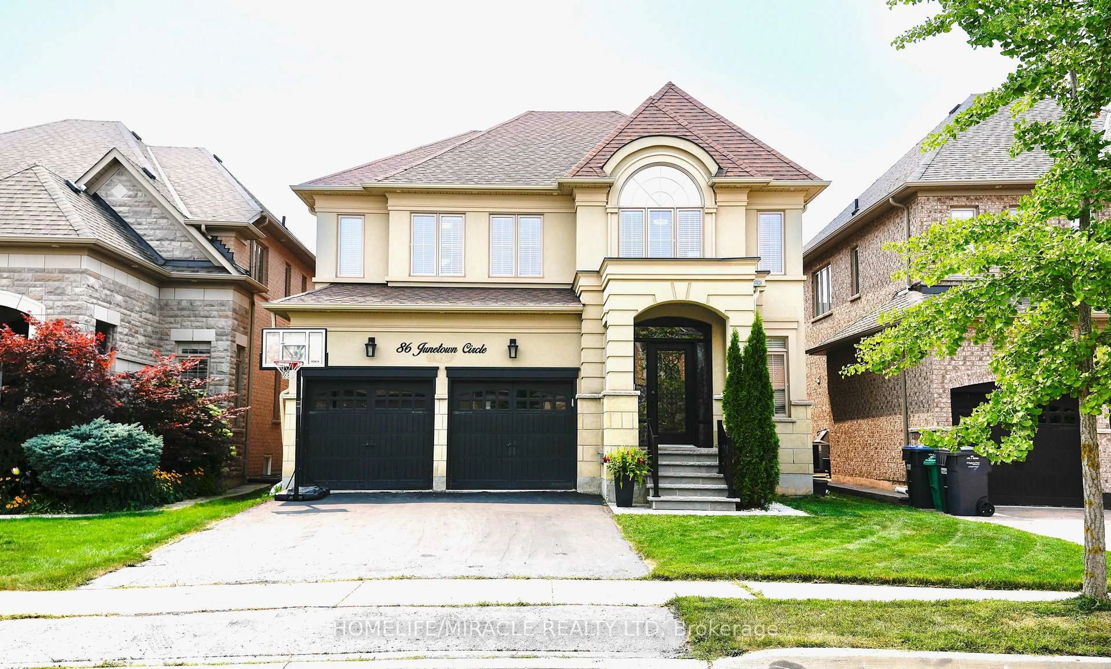 Home with brick exterior material, street for 86 JUNETOWN Circ, Brampton Ontario L6X 0X6