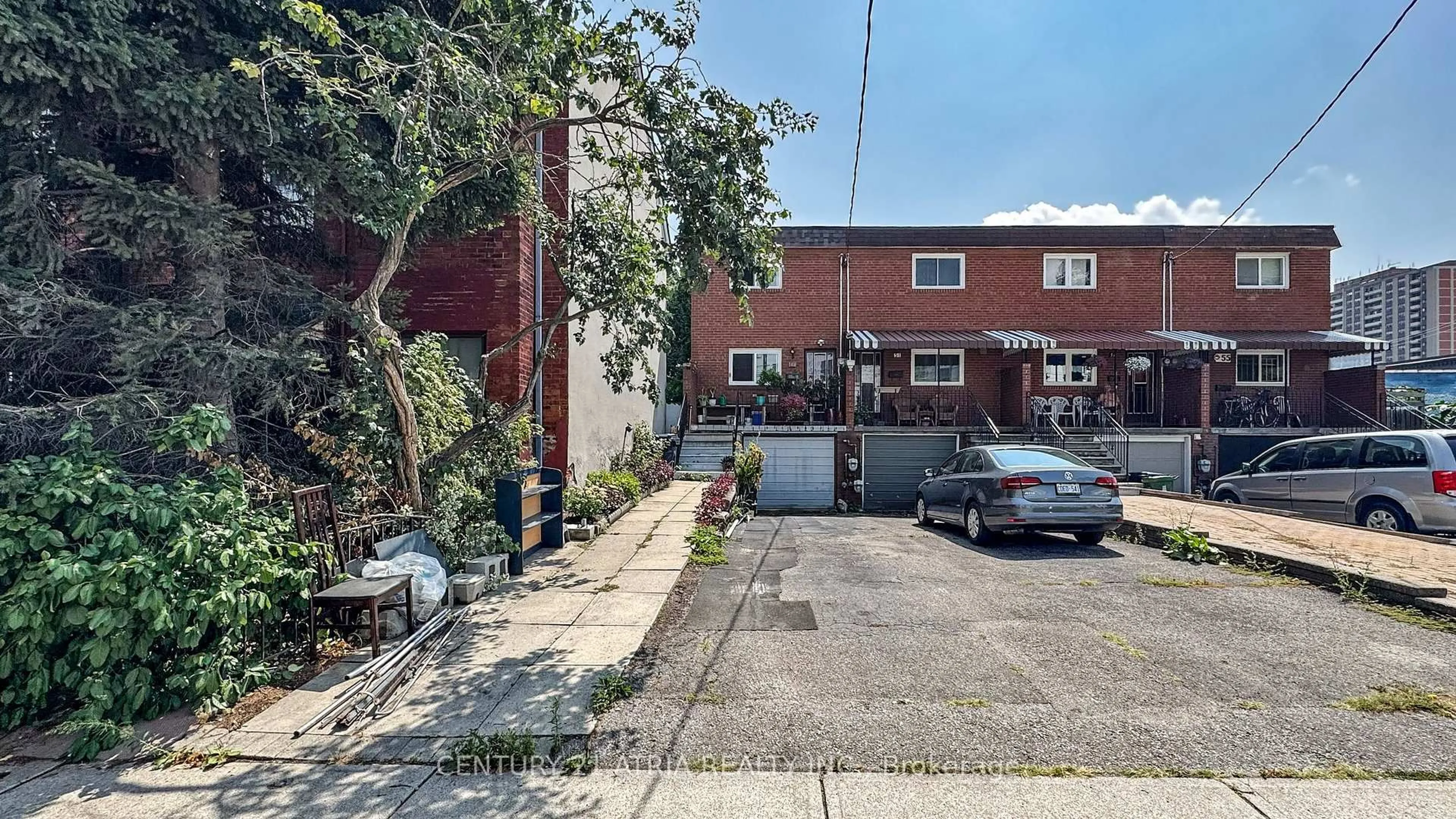 Unknown for 49 Noble St, Toronto Ontario M6K 2C7