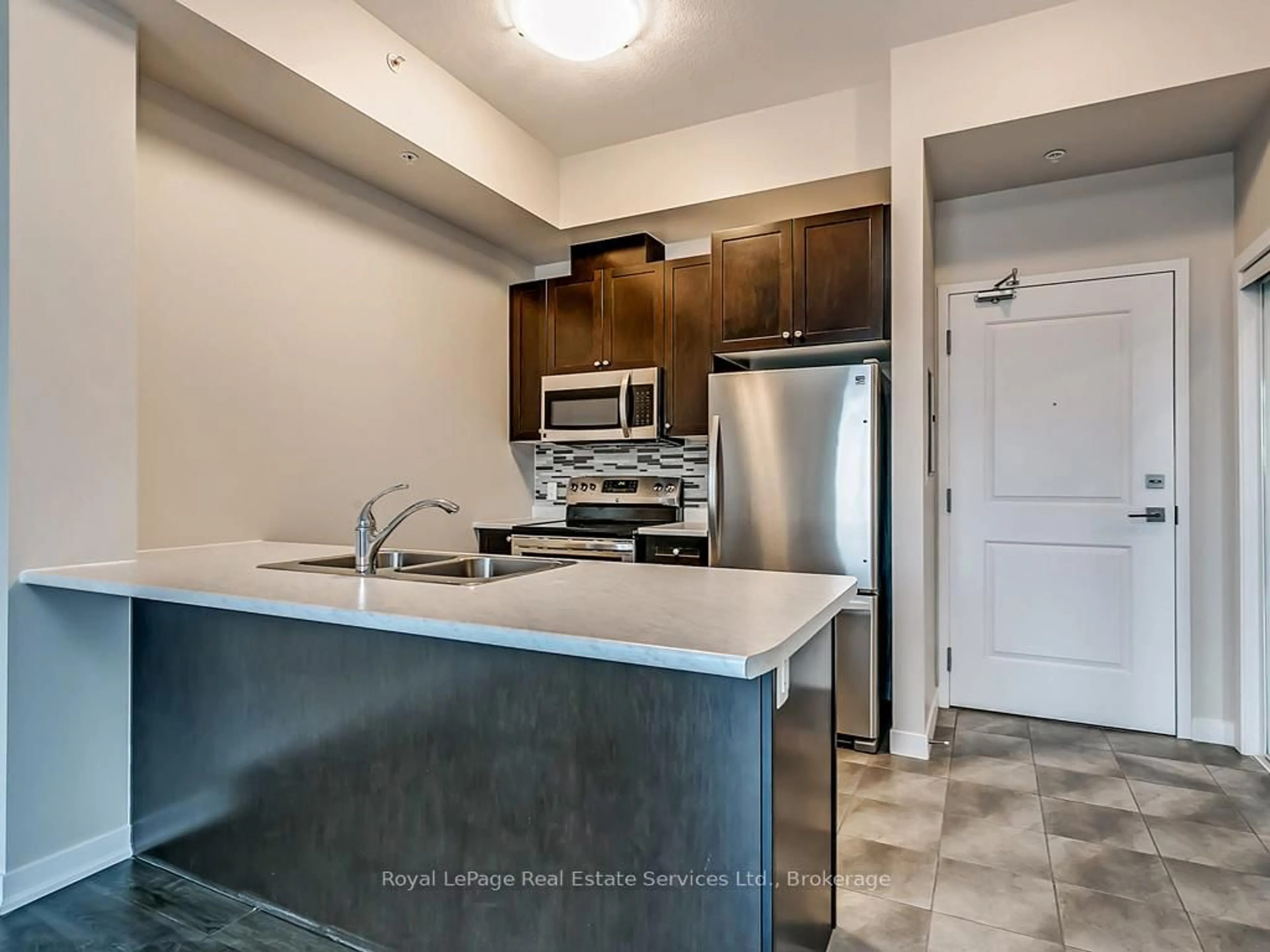 Unknown for 5010 Corporate Dr #405, Burlington Ontario L7L 0H6