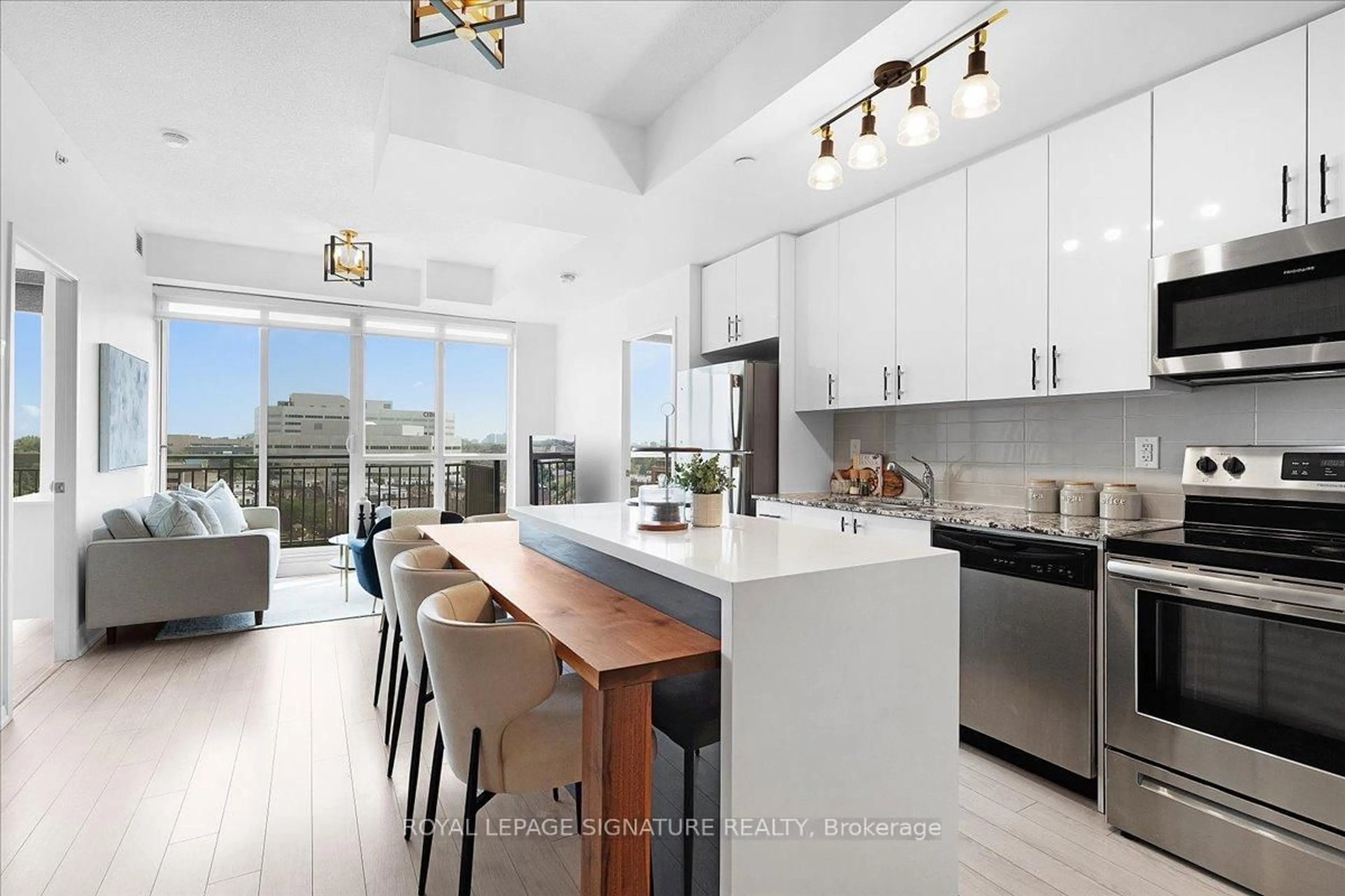Open concept kitchen, unknown for 3091 Dufferin St #824, Toronto Ontario M6A 0C4