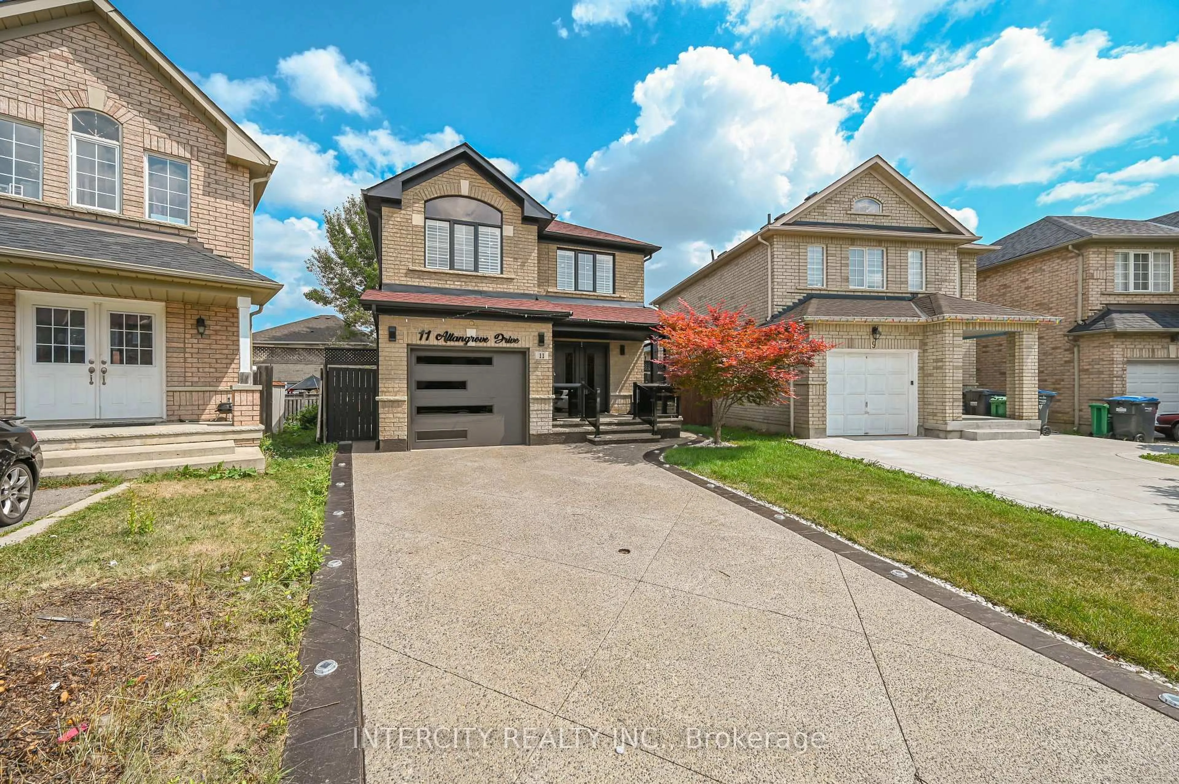 Unknown for 11 Allangrove Dr, Brampton Ontario L7A 2M4