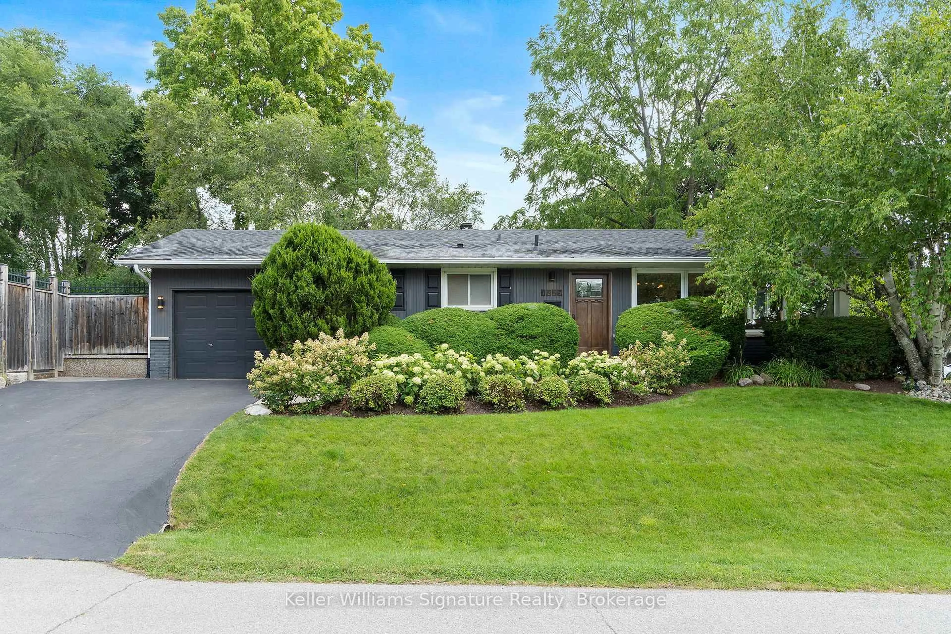 Home with brick exterior material, street for 1225 Elgin Cres, Oakville Ontario L6H 2J8