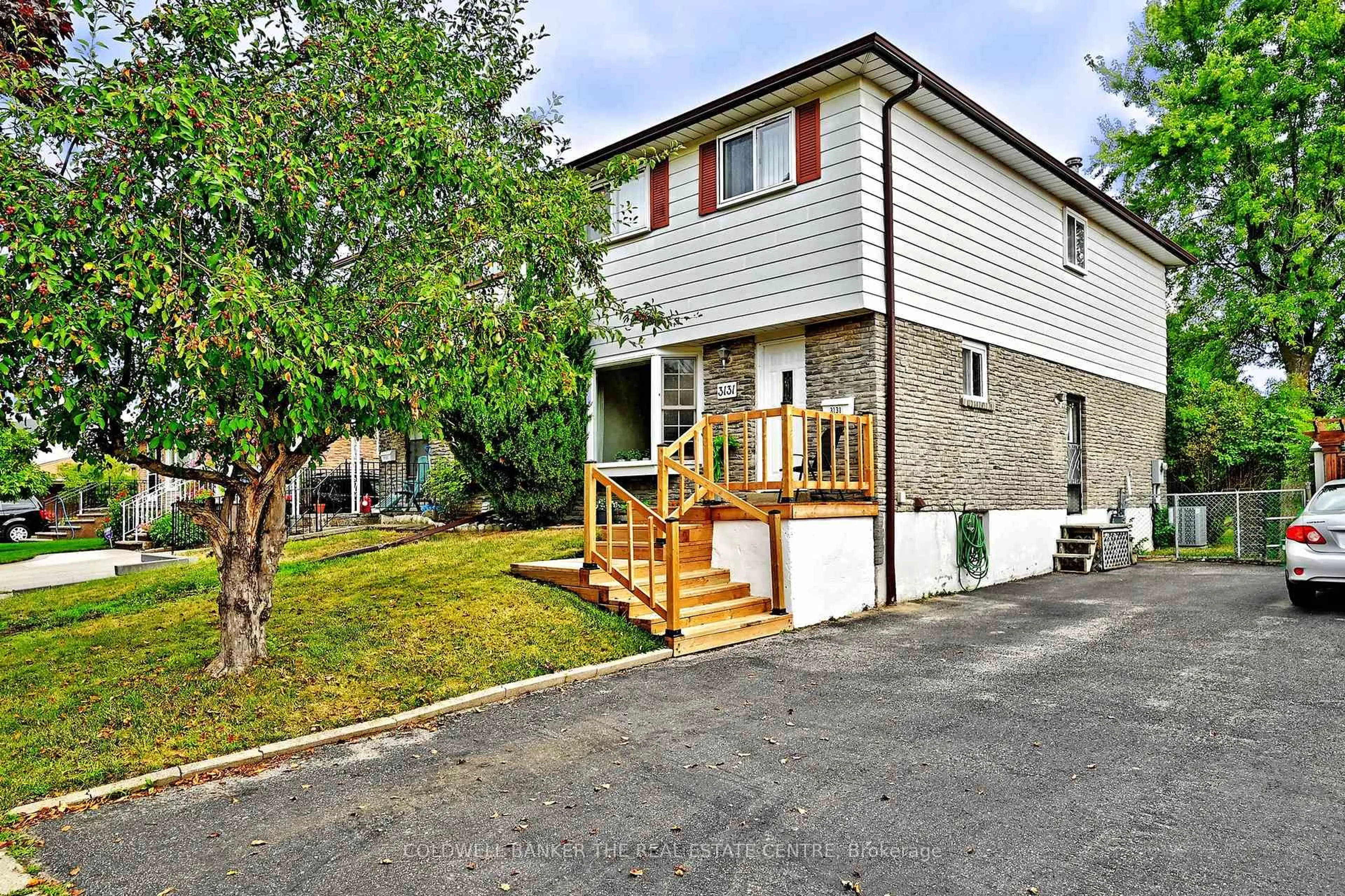Unknown for 3131 Rymal Rd, Mississauga Ontario L4Y 3B4