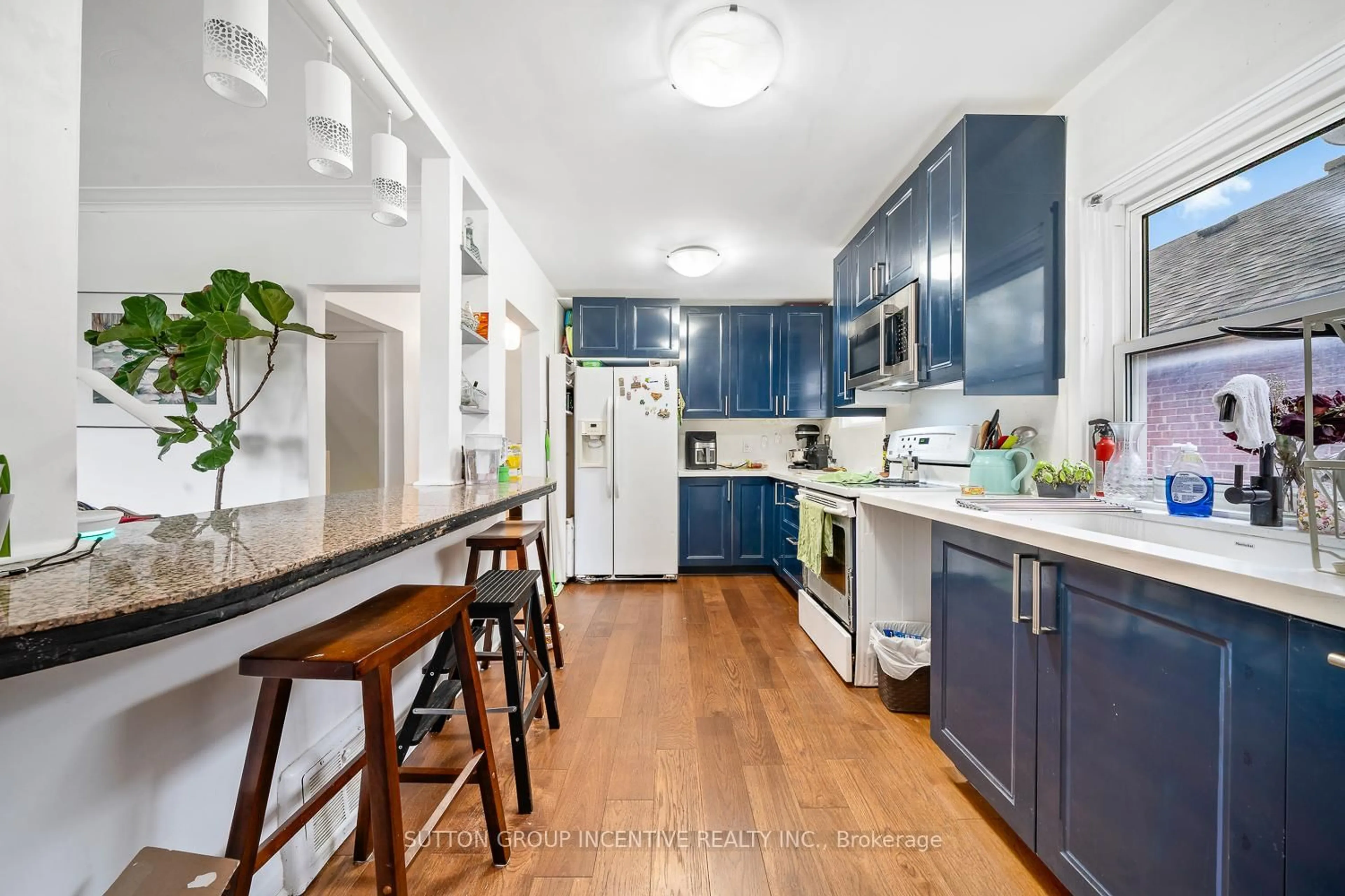 Open concept kitchen, unknown for 65 Barrhead Cres, Toronto Ontario M9W 3Z8