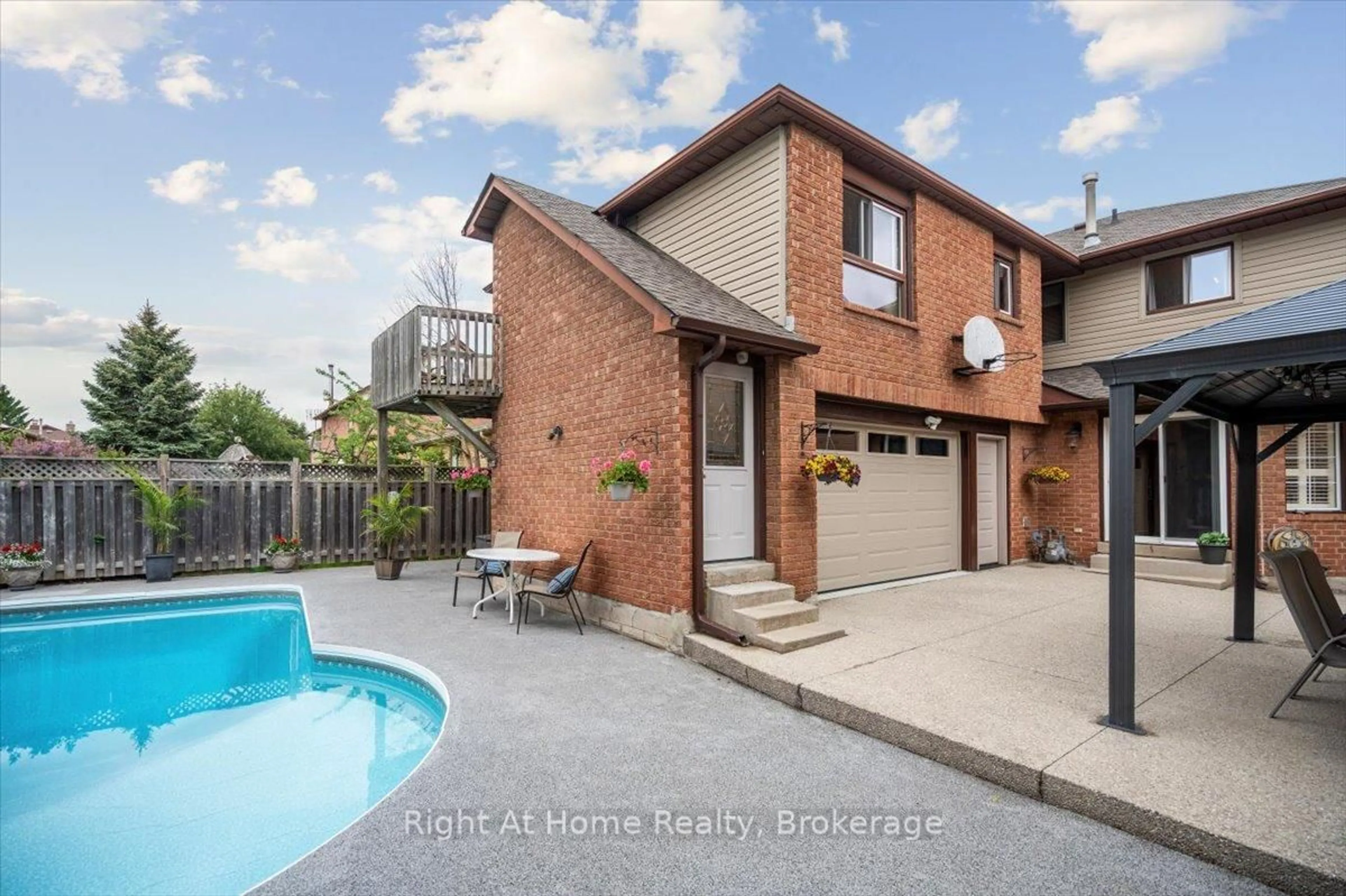Unknown for 236 O'Donoghue Ave, Oakville Ontario L6H 3W6