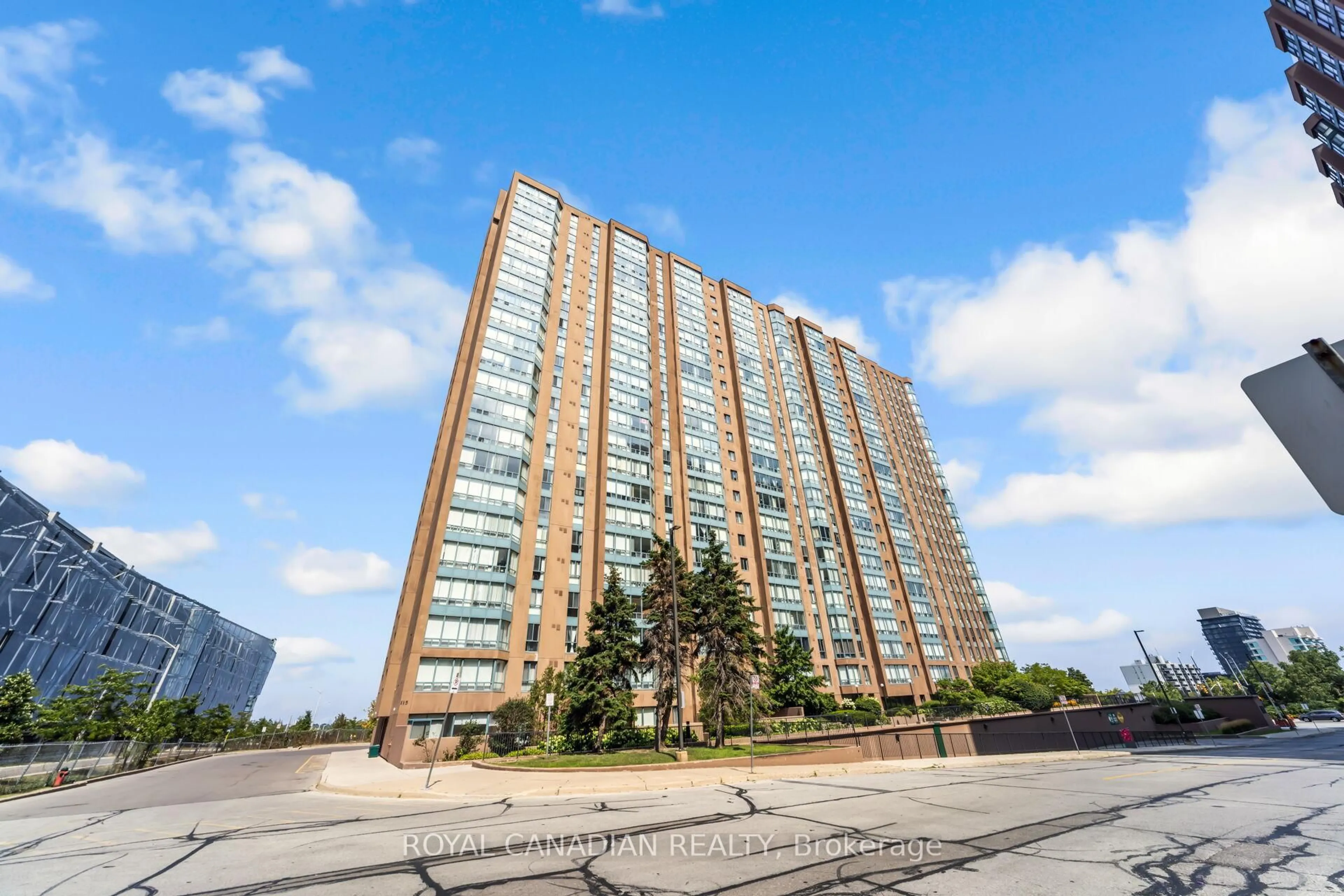 Unknown for 115 Hillcrest Ave #1904, Mississauga Ontario L5B 3Y9