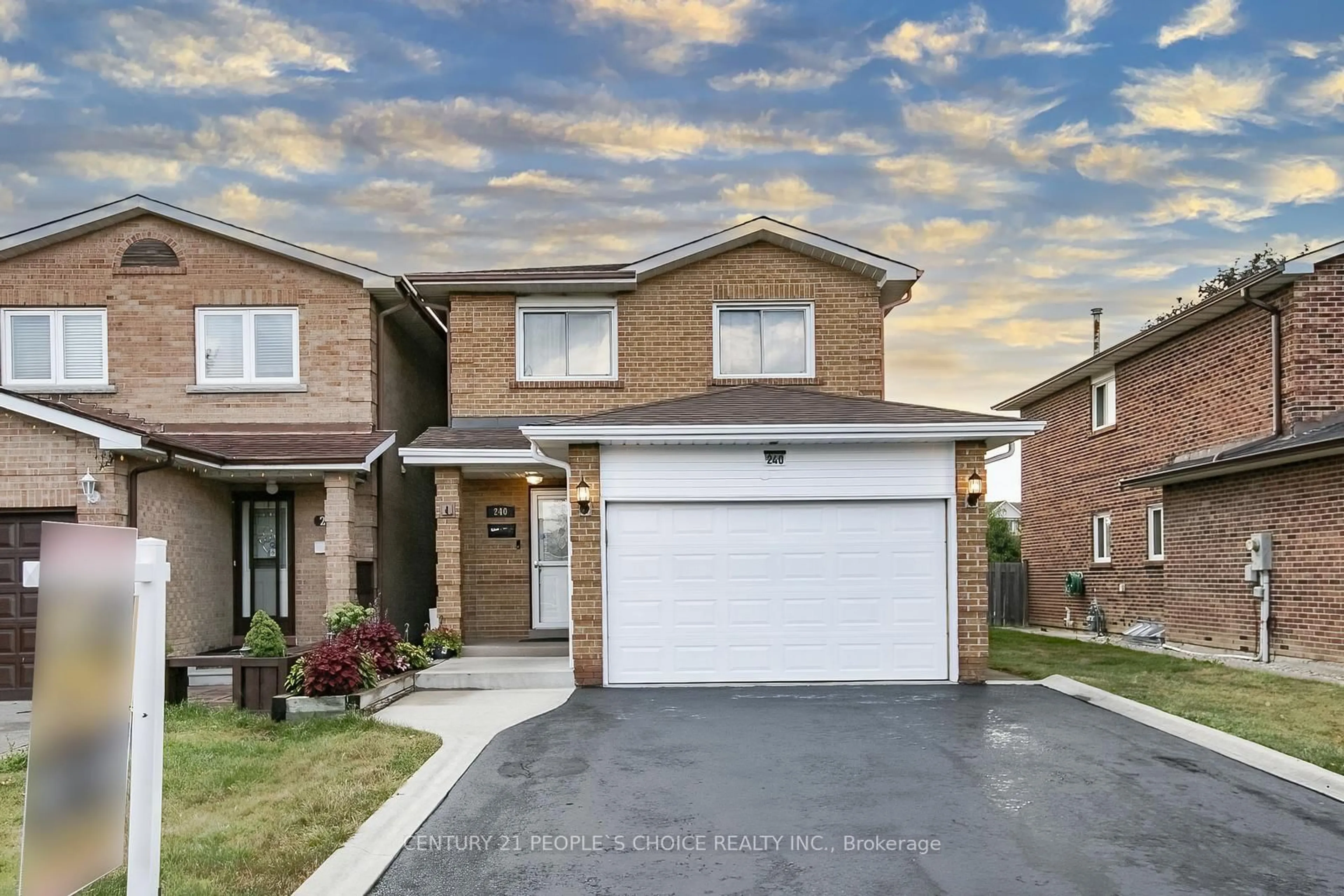 Home with brick exterior material, street for 240 Simmons Blvd, Brampton Ontario L6V 3Y1