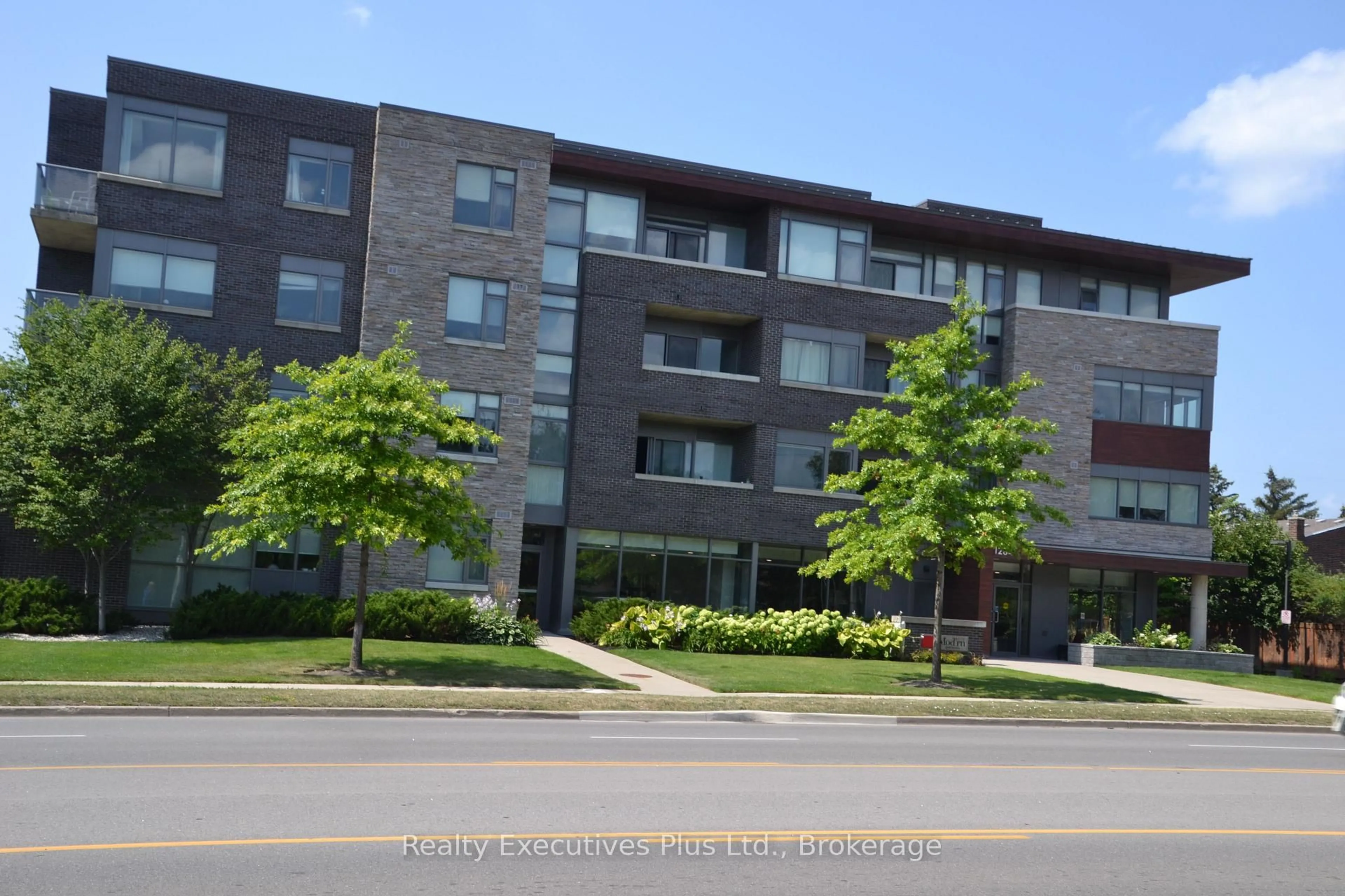Unknown for 1284 Guelph Line #201, Burlington Ontario L7P 0T9