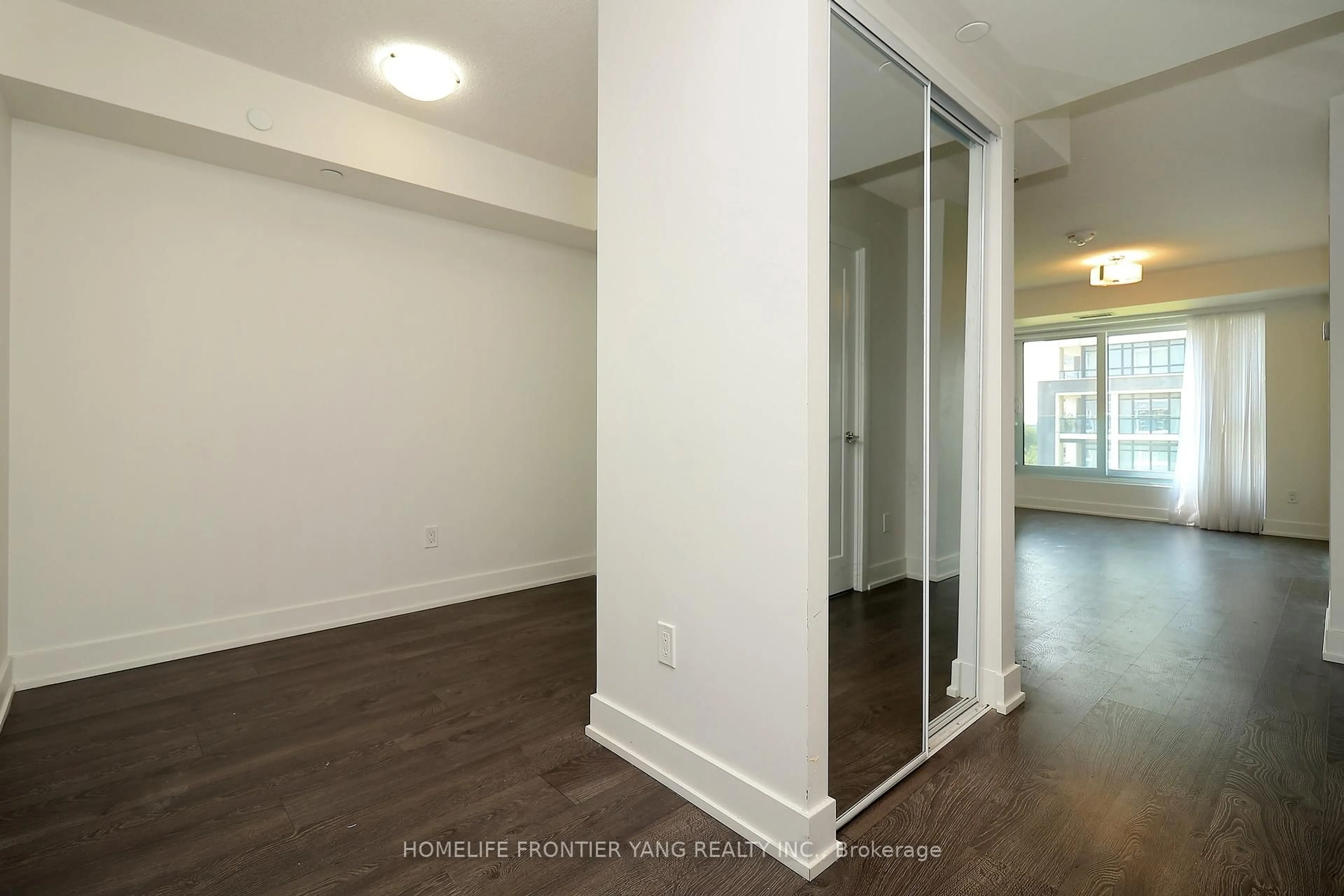 Unknown for 7 Mabelle Ave #501, Toronto Ontario M9A 0C9