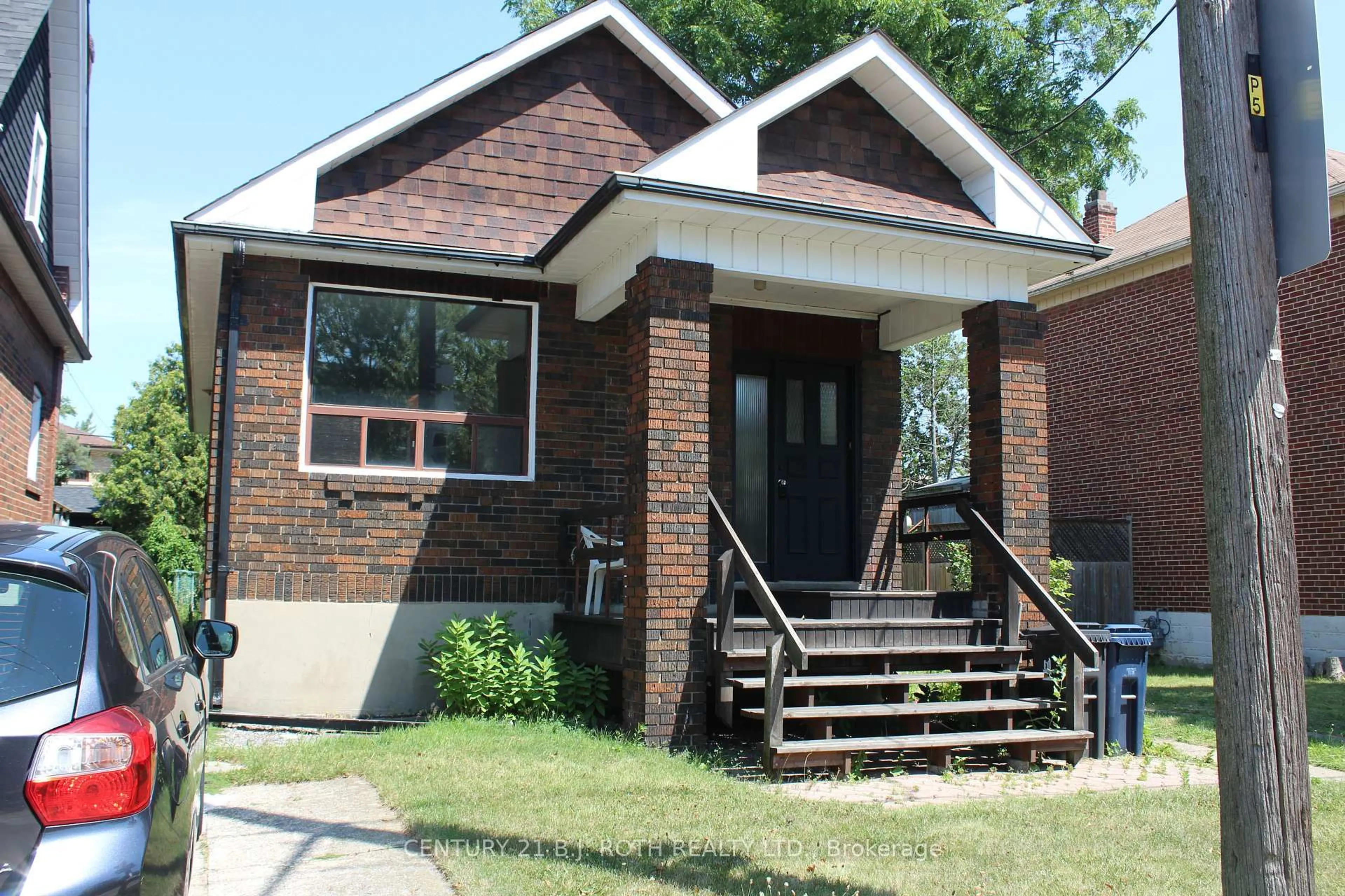 Home with brick exterior material, street for 5 Twentieth St, Toronto Ontario M8V 3L5