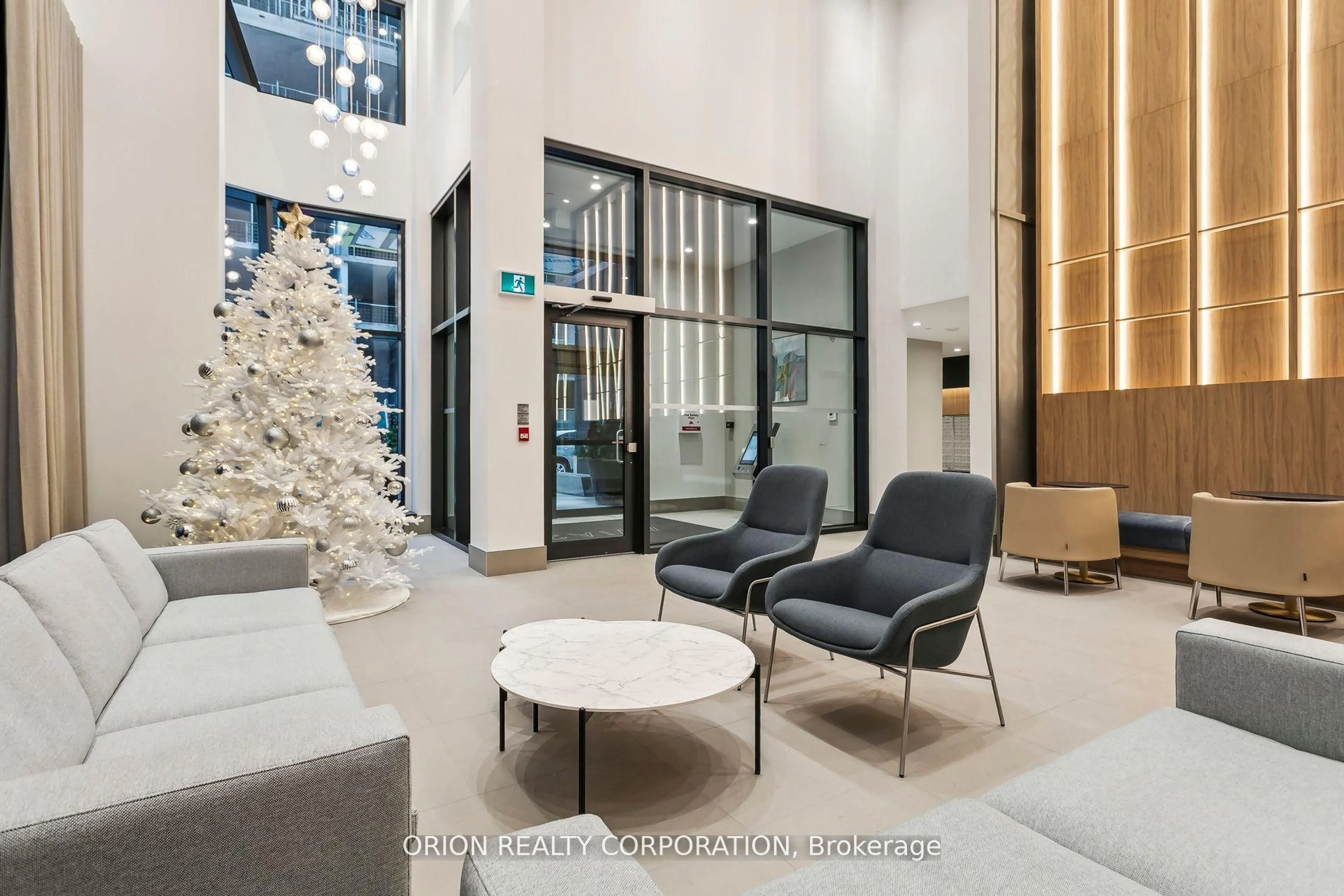 Lobby for 4130 Parkside Village Dr #1109, Mississauga Ontario L5B 3M8