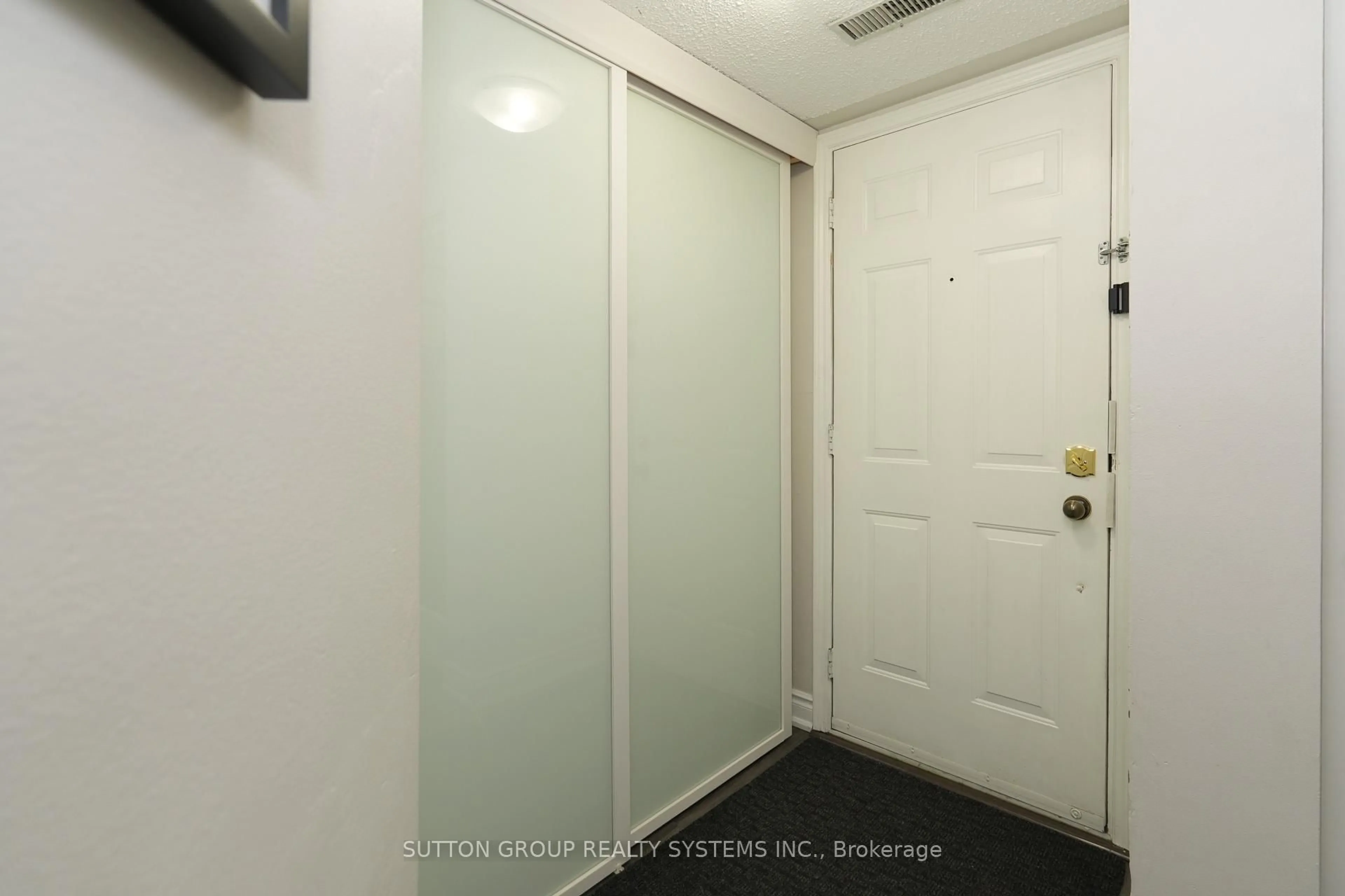 Unknown for 103 Bristol Rd #183, Mississauga Ontario L4Z 3P6