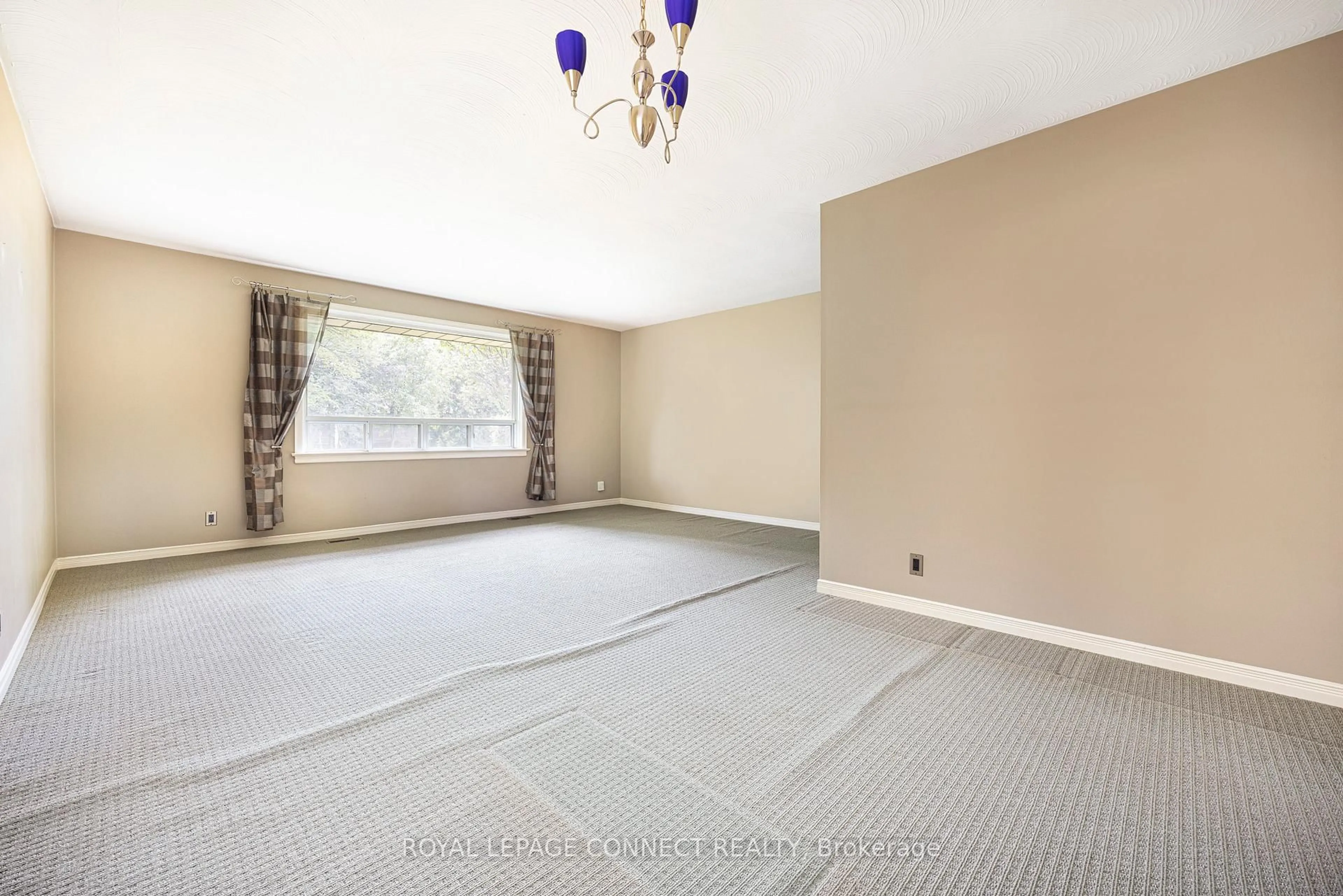 A pic of a room for 3 Brougham Cres, Toronto Ontario M9R 1J3