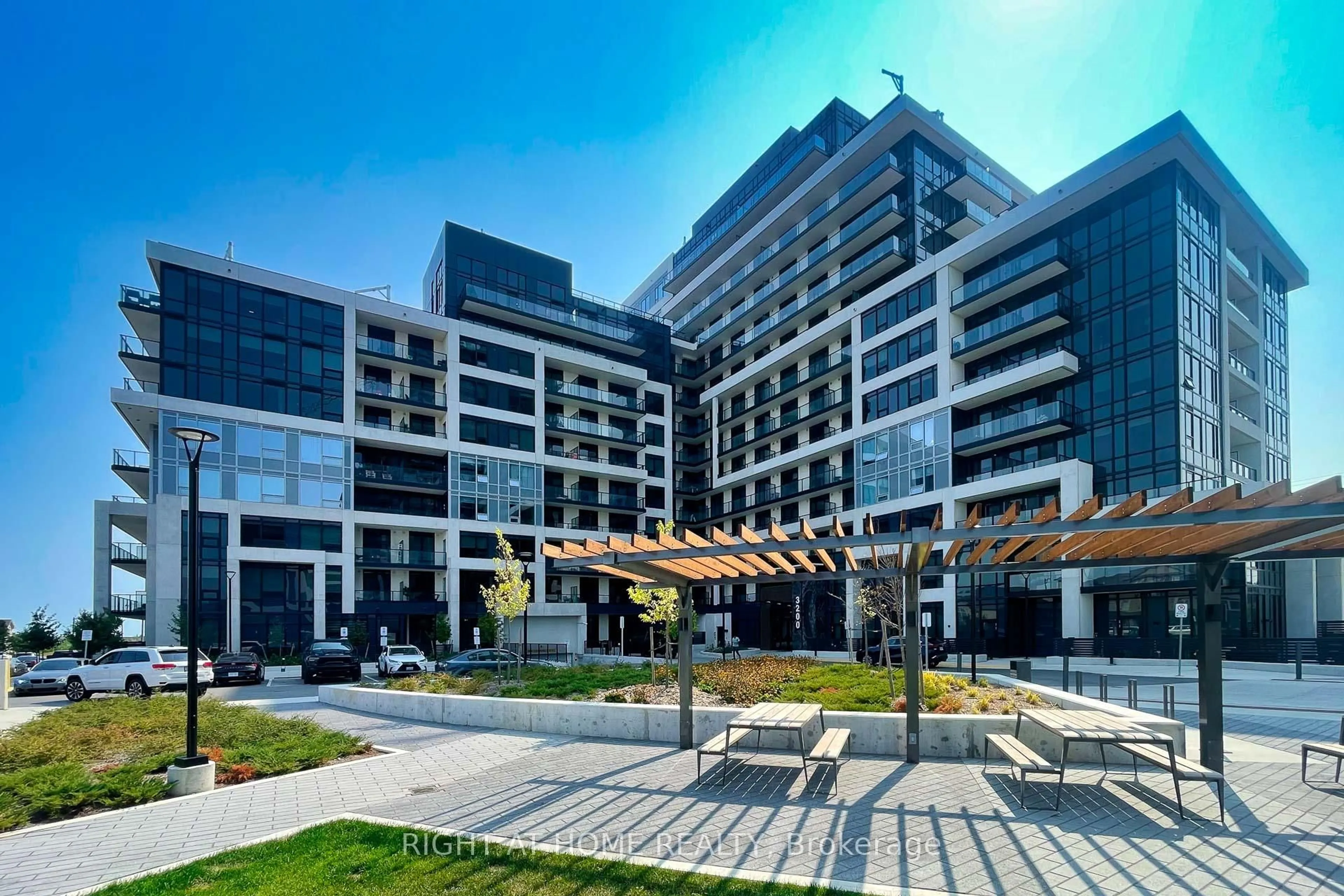 Unknown for 3200 William Coltson Ave #608, Oakville Ontario L6H 7W6