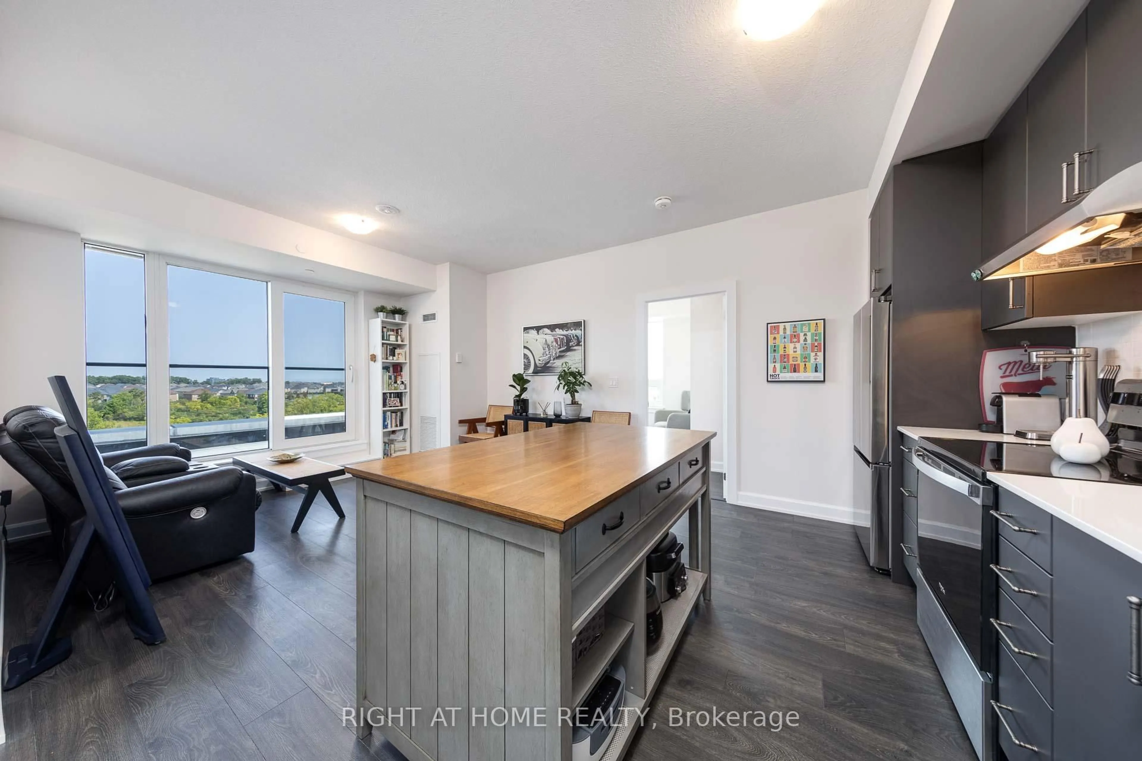 Open concept kitchen, unknown for 3200 William Coltson Ave #608, Oakville Ontario L6H 7W6