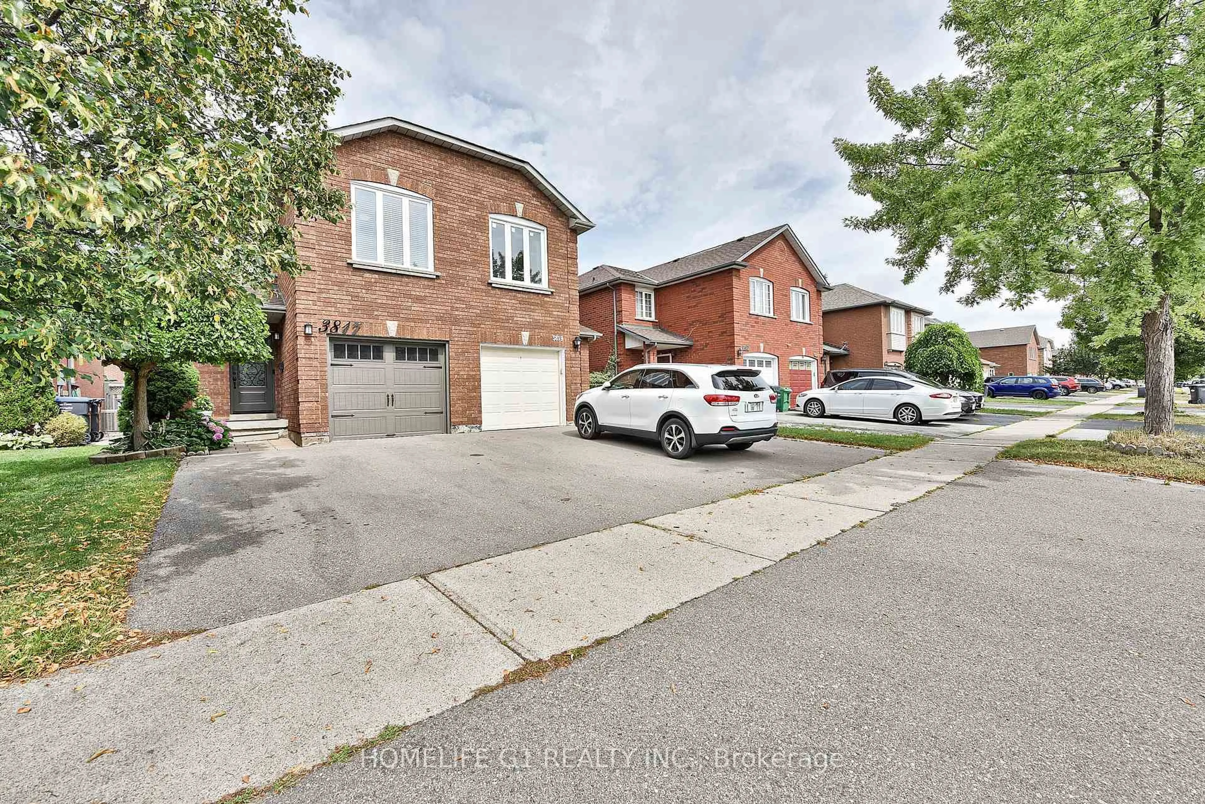 Unknown for 3817 Densbury Dr, Mississauga Ontario L5N 6Z3