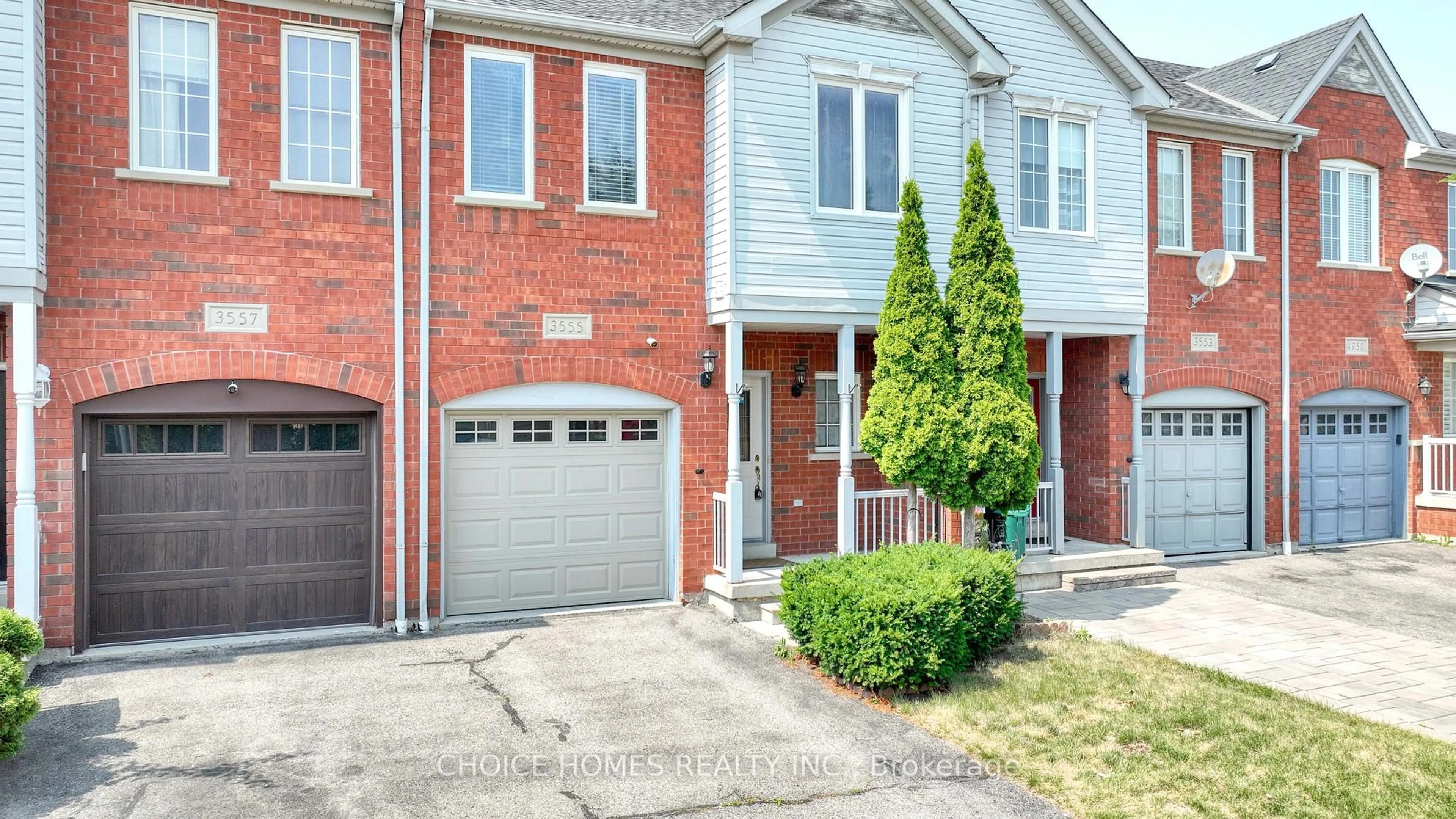 Home with brick exterior material, street for 3555 Southwick St, Mississauga Ontario L5M 7C4
