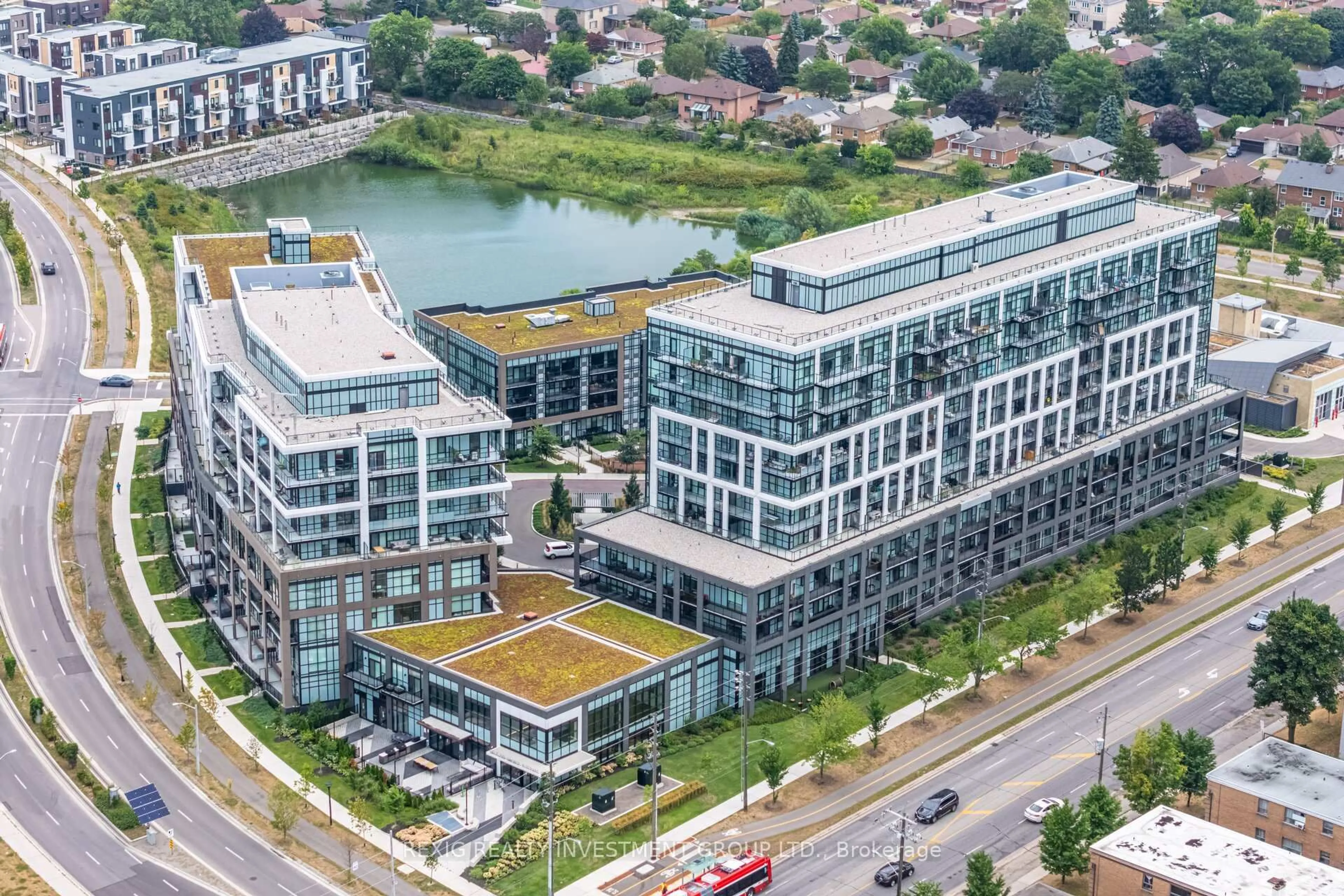 A pic from outside/outdoor area/front of a property/back of a property/a pic from drone, building for 50 George Butchart Dr #723, Toronto Ontario M3M 2H3