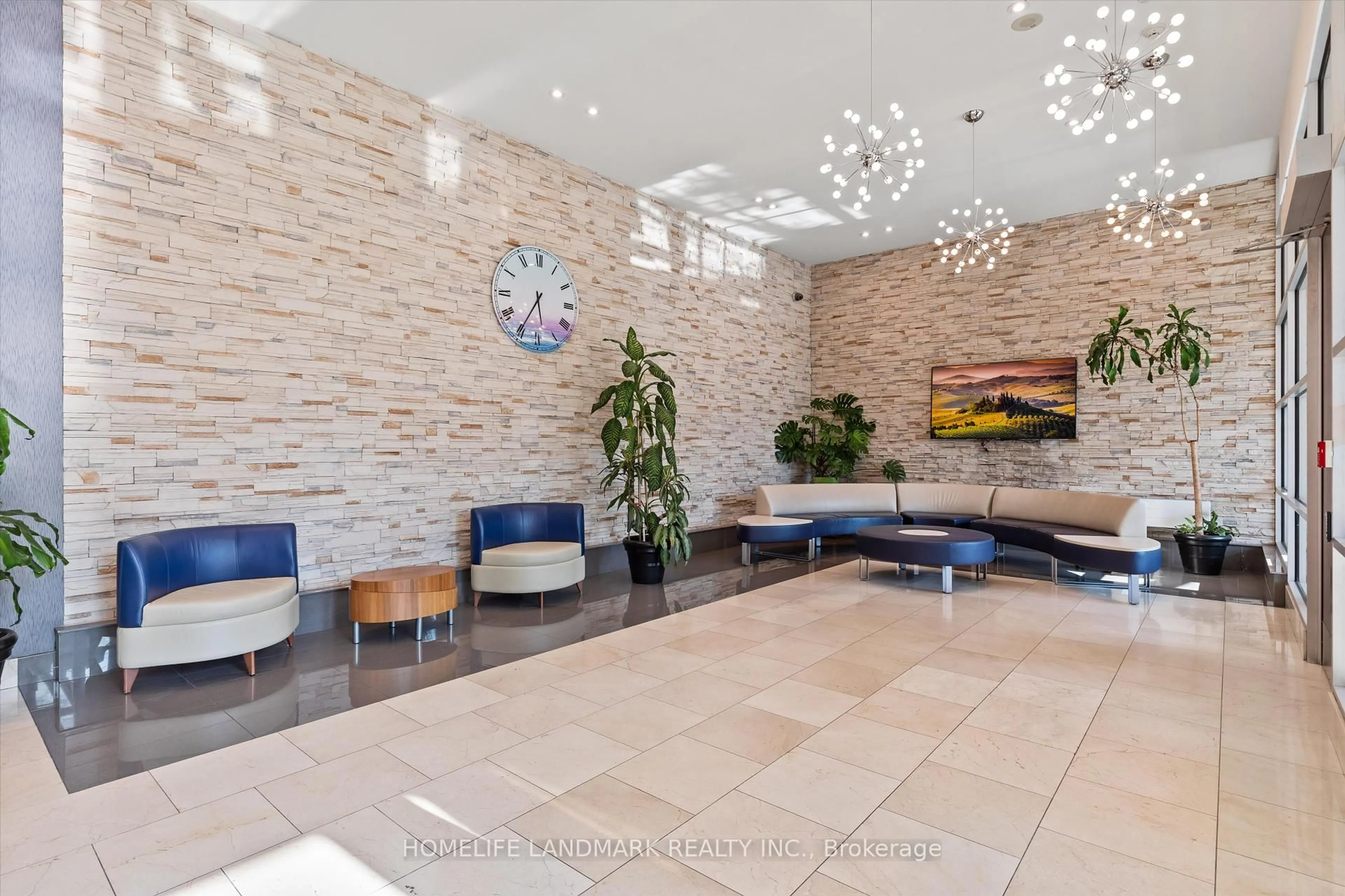 Lobby for 3939 Duke Of York Blvd #3110, Mississauga Ontario L5B 4N2