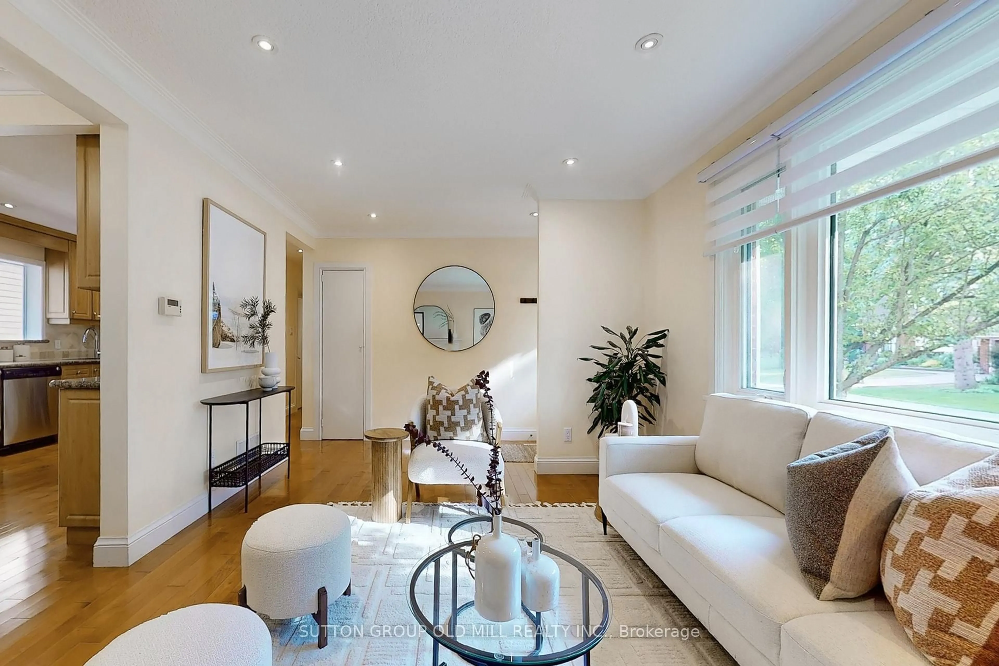Living room with furniture, unknown for 83 Allanbrooke Dr, Toronto Ontario M9A 3N7