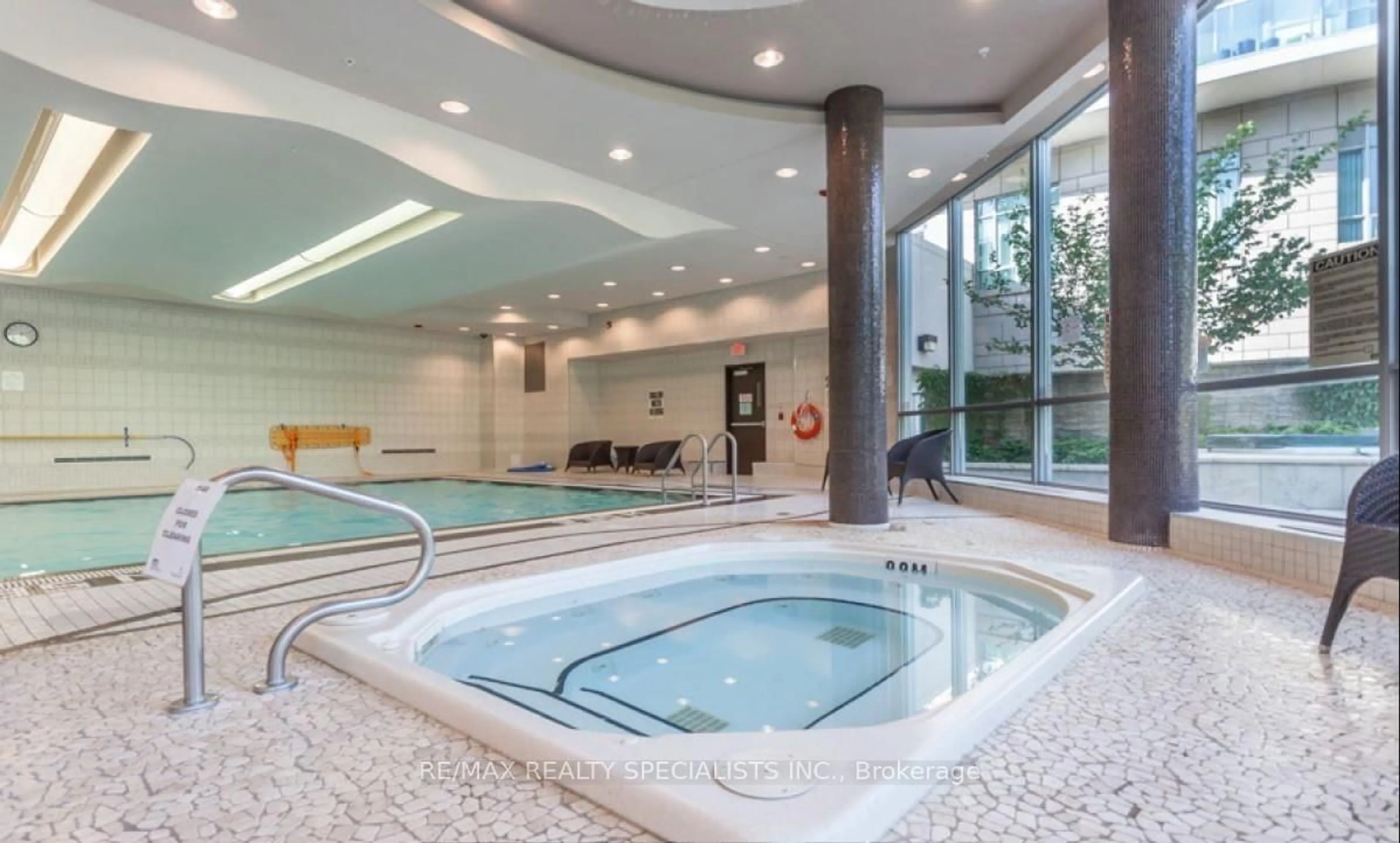 Pool for 70 Absolute Ave #1306, Mississauga Ontario L4Z 0A4